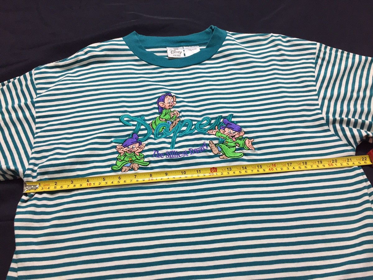 Disney Vintage Disney Snow White The Silliest Dwarf Stripes Tee Size US L / EU 52-54 / 3 - 7 Thumbnail