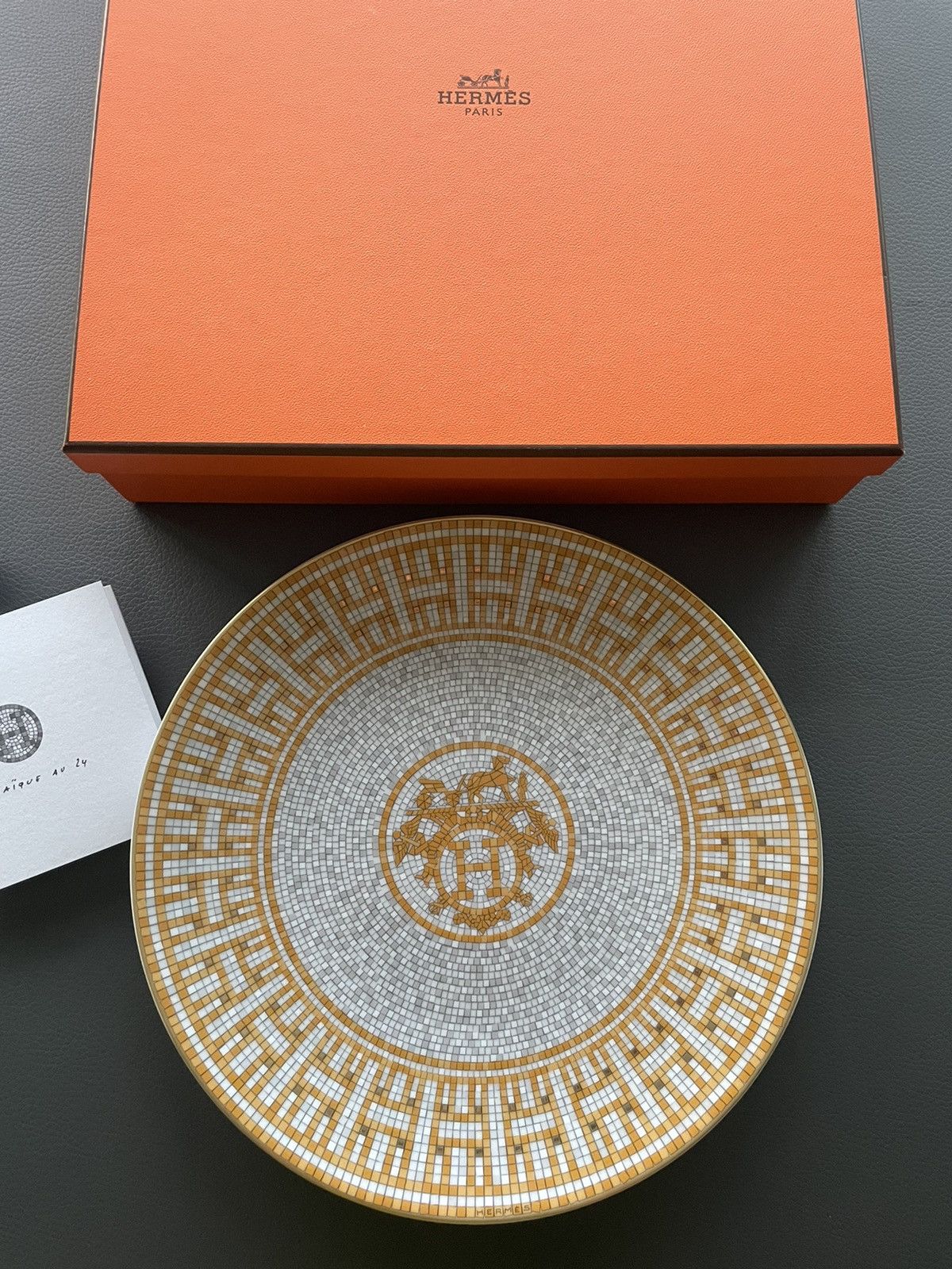 Hermes Iconic Classic Brand New Super Limited H Logo Mosaique Plate Size ONE SIZE - 3 Thumbnail