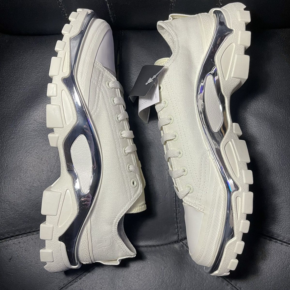 Adidas × Raf Simons Adidas Raf Simons Ozweego Detroit white Size US 10 / EU 43 - 6 Thumbnail