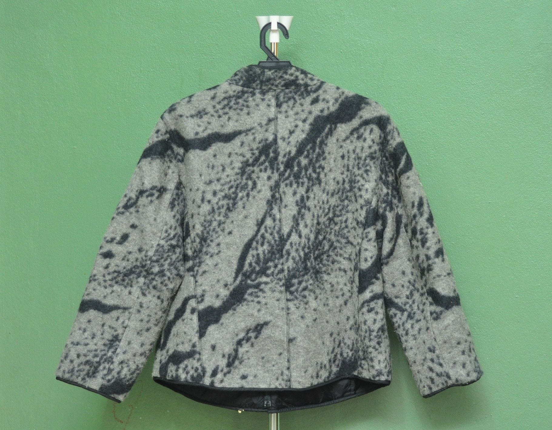 Designer × Japanese Brand Vintage Japanese Designer Fashion Style Sweater Jaket Size US M / EU 48-50 / 2 - 2 Thumbnail