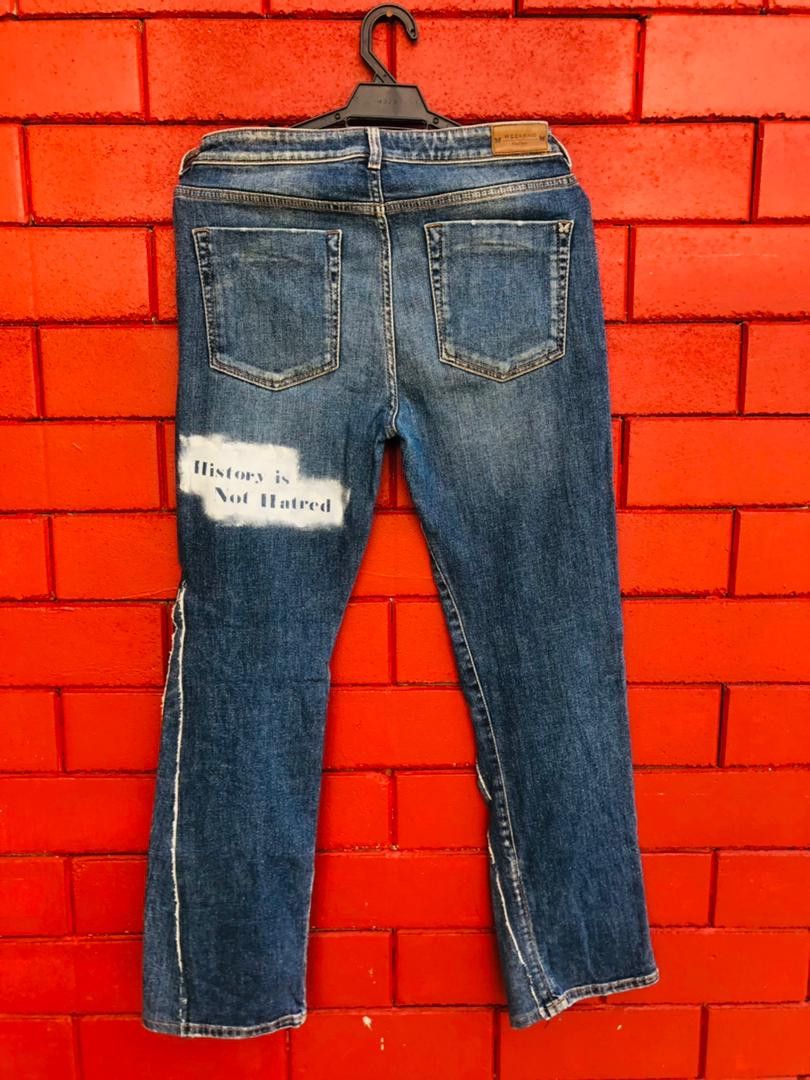 Japanese Brand × Vintage Vintage Max Mara Distressed Custom Travis Scott Style Size US 29 - 2 Thumbnail