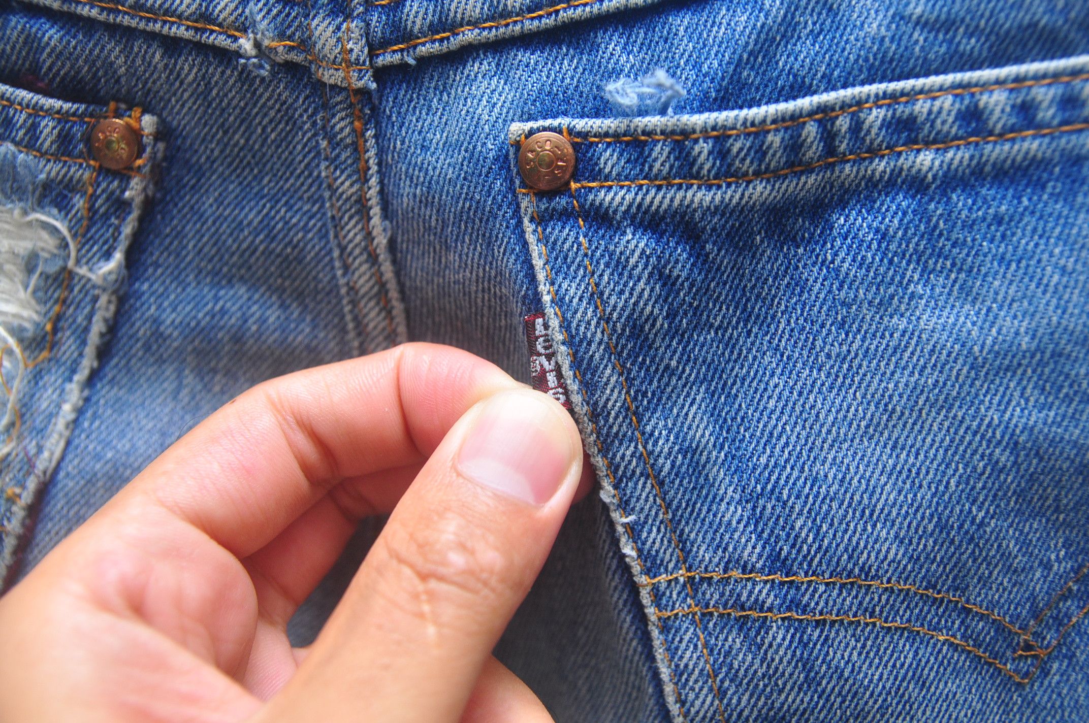 Japanese Brand × Vintage Vintage Levis Distressed Jeans Designer Fashion Style Size US 32 / EU 48 - 11 Thumbnail