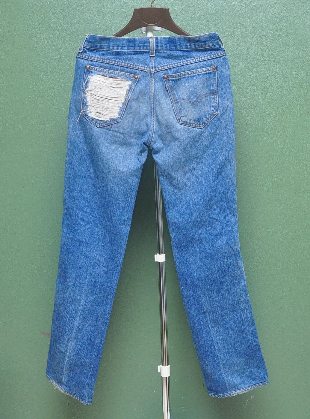 Japanese Brand × Vintage Vintage Levis Distressed Jeans Designer Fashion Style Size US 32 / EU 48 - 9 Thumbnail