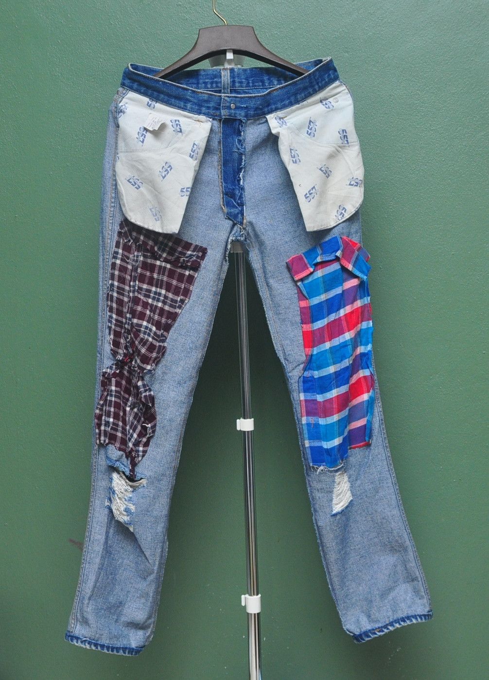 Japanese Brand × Vintage Vintage Levis Distressed Jeans Designer Fashion Style Size US 32 / EU 48 - 15 Thumbnail