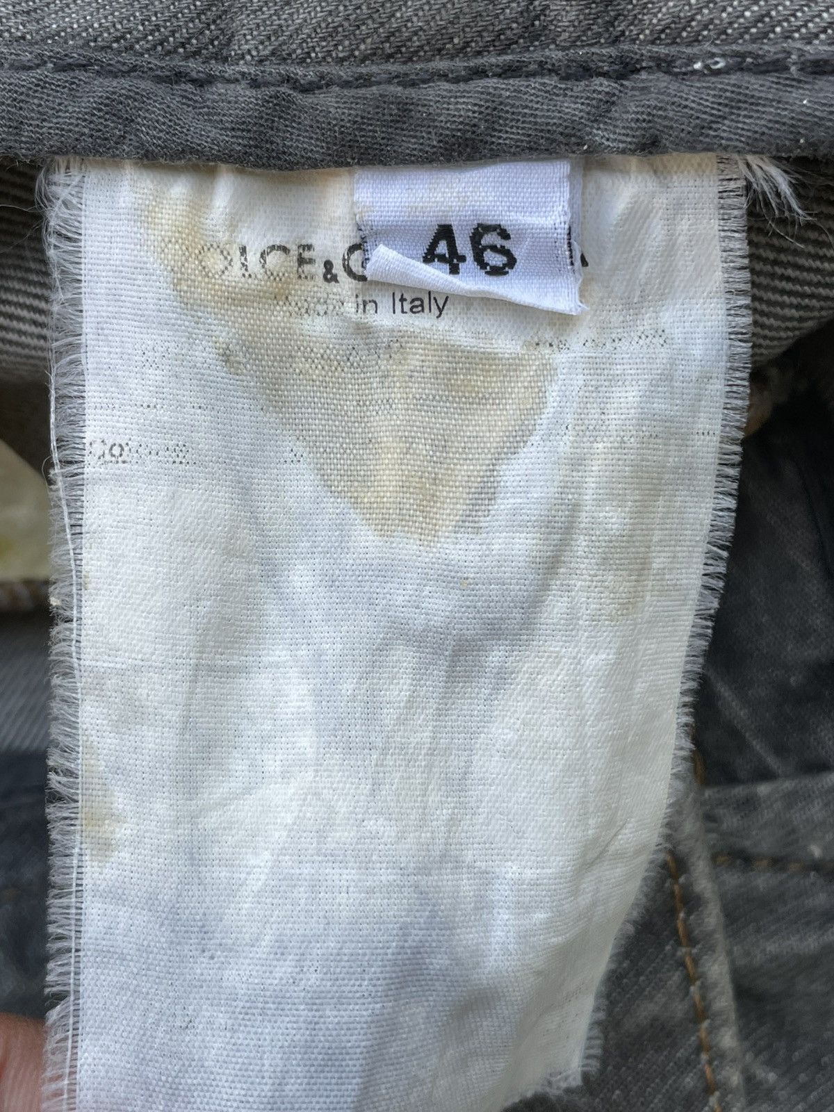 Designer Dolce & Gabbana 14 gold Vintage Aging faded Wash Denim Size US 34 / EU 50 - 16 Thumbnail