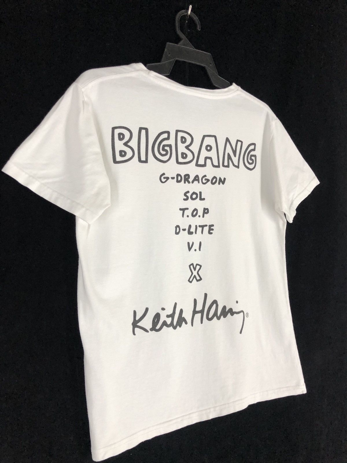 Designer × Japanese Brand × Keith Haring Keith Haring x Big bang T shirt Art Graffiti Designer cw21 Size US M / EU 48-50 / 2 - 6 Thumbnail