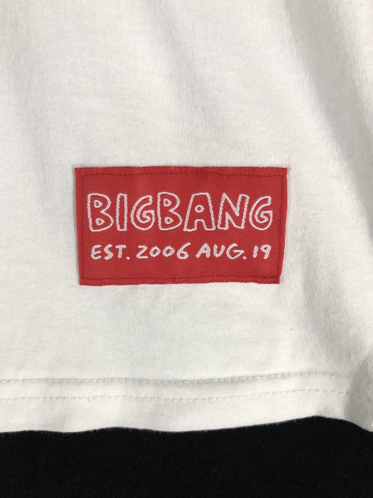Designer × Japanese Brand × Keith Haring Keith Haring x Big bang T shirt Art Graffiti Designer cw21 Size US M / EU 48-50 / 2 - 7 Thumbnail
