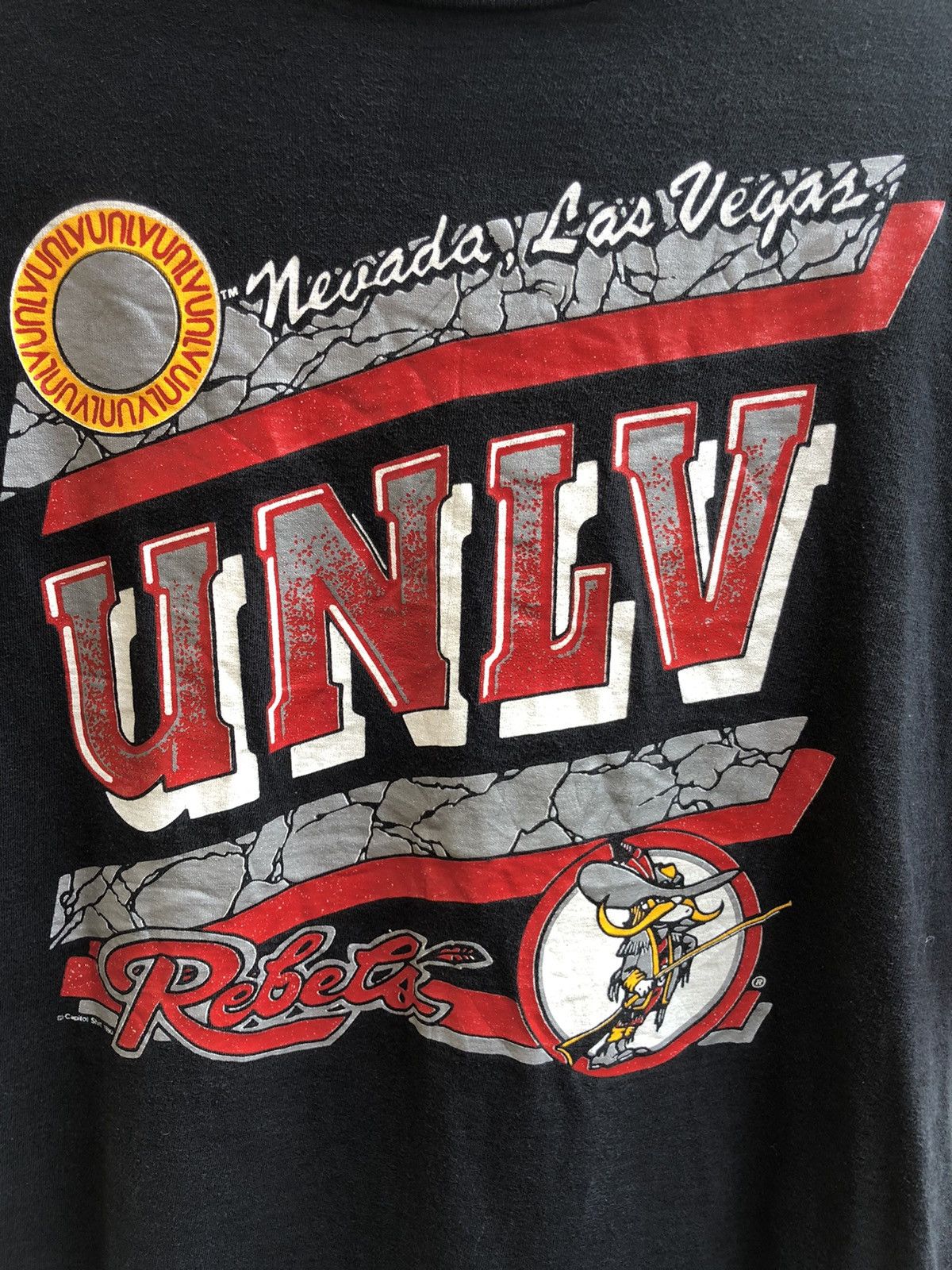Vintage Vintage 80s UNLV Rebels Basketball tees by Capitol Shirt Size US L / EU 52-54 / 3 - 2 Thumbnail