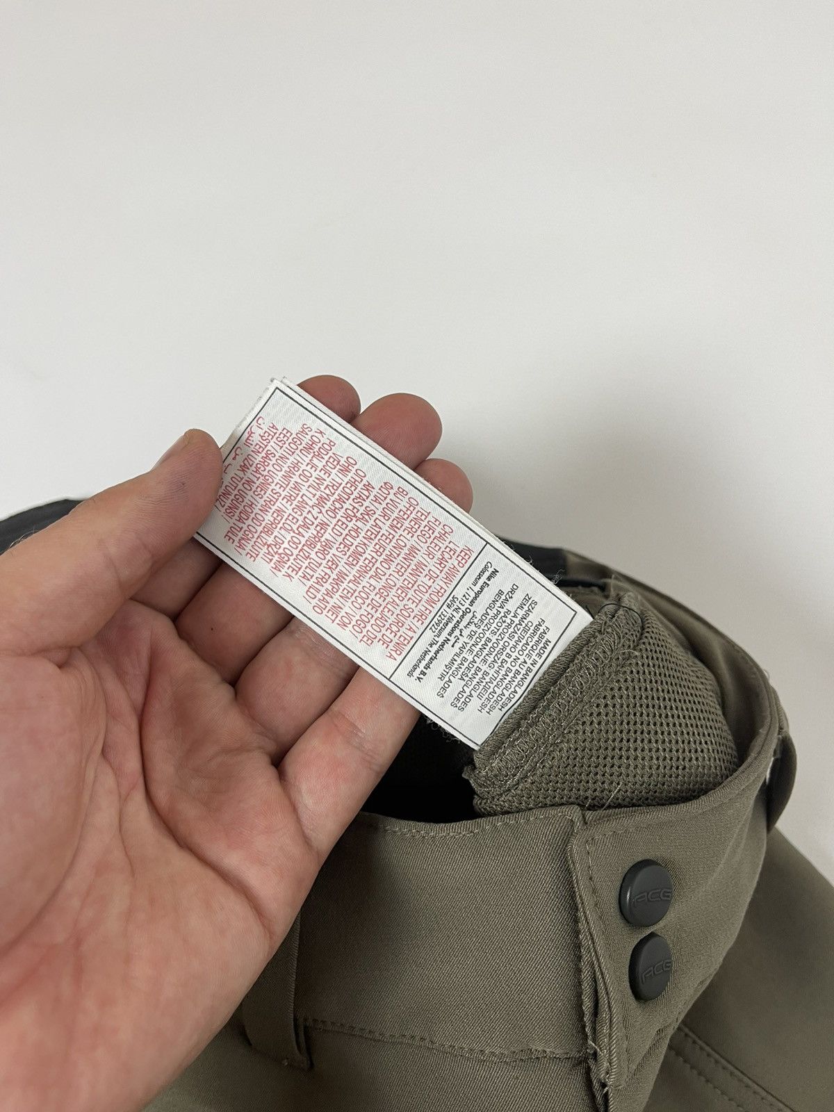 Nike ACG Nike ACG grey vintage y2k hiking outdoor pants Size 27" / US 4 / IT 40 - 10 Thumbnail