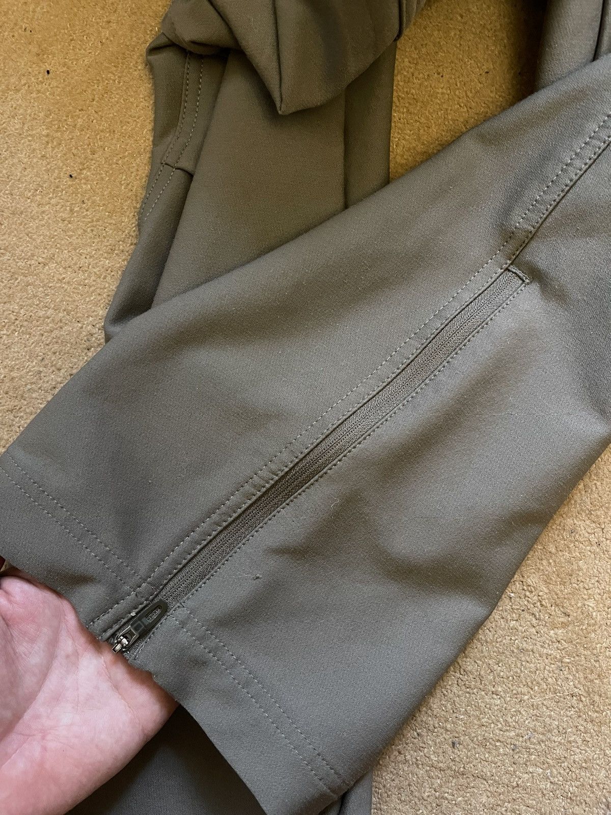 Nike ACG Nike ACG grey vintage y2k hiking outdoor pants Size 27" / US 4 / IT 40 - 14 Thumbnail