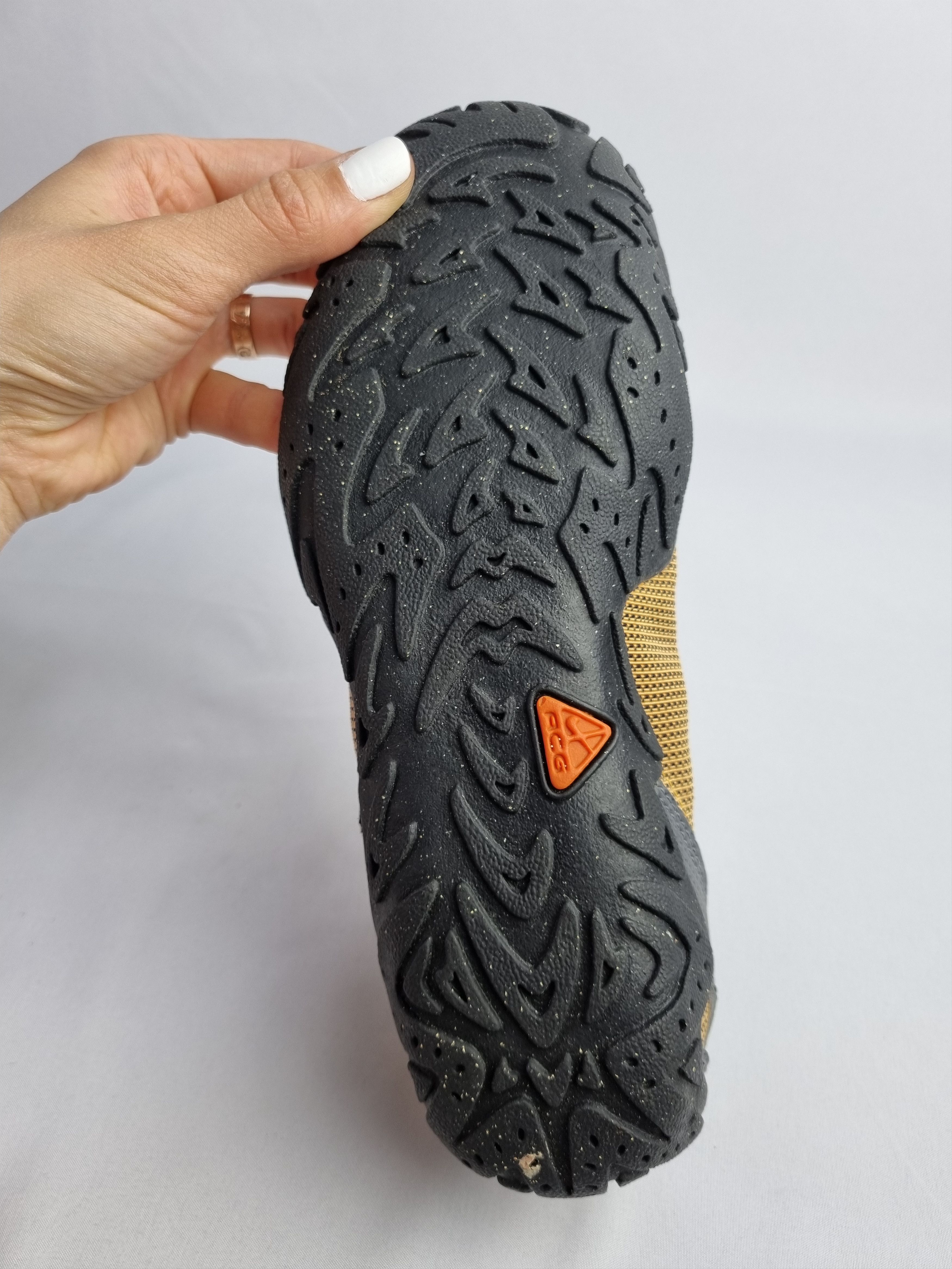 Nike × Nike ACG × Vintage 90s NIKE ACG Terra Aqua Light Shocks Shoes Size US 6 / EU 39 - 7 Thumbnail