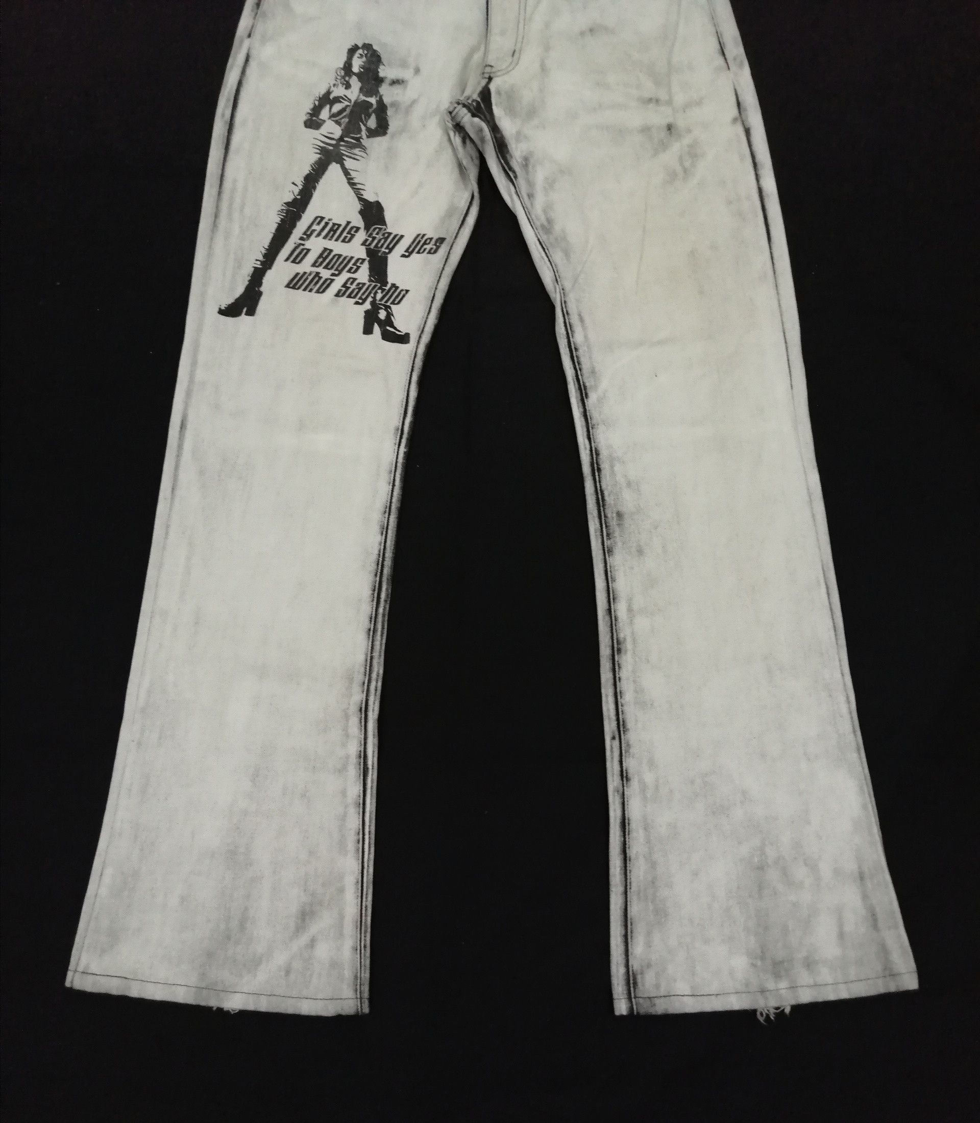 If Six Was Nine × Japanese Brand Japanese EDGE RUPERT Painted Asid Wash Denim Flare Pants Size US 30 / EU 46 - 3 Thumbnail