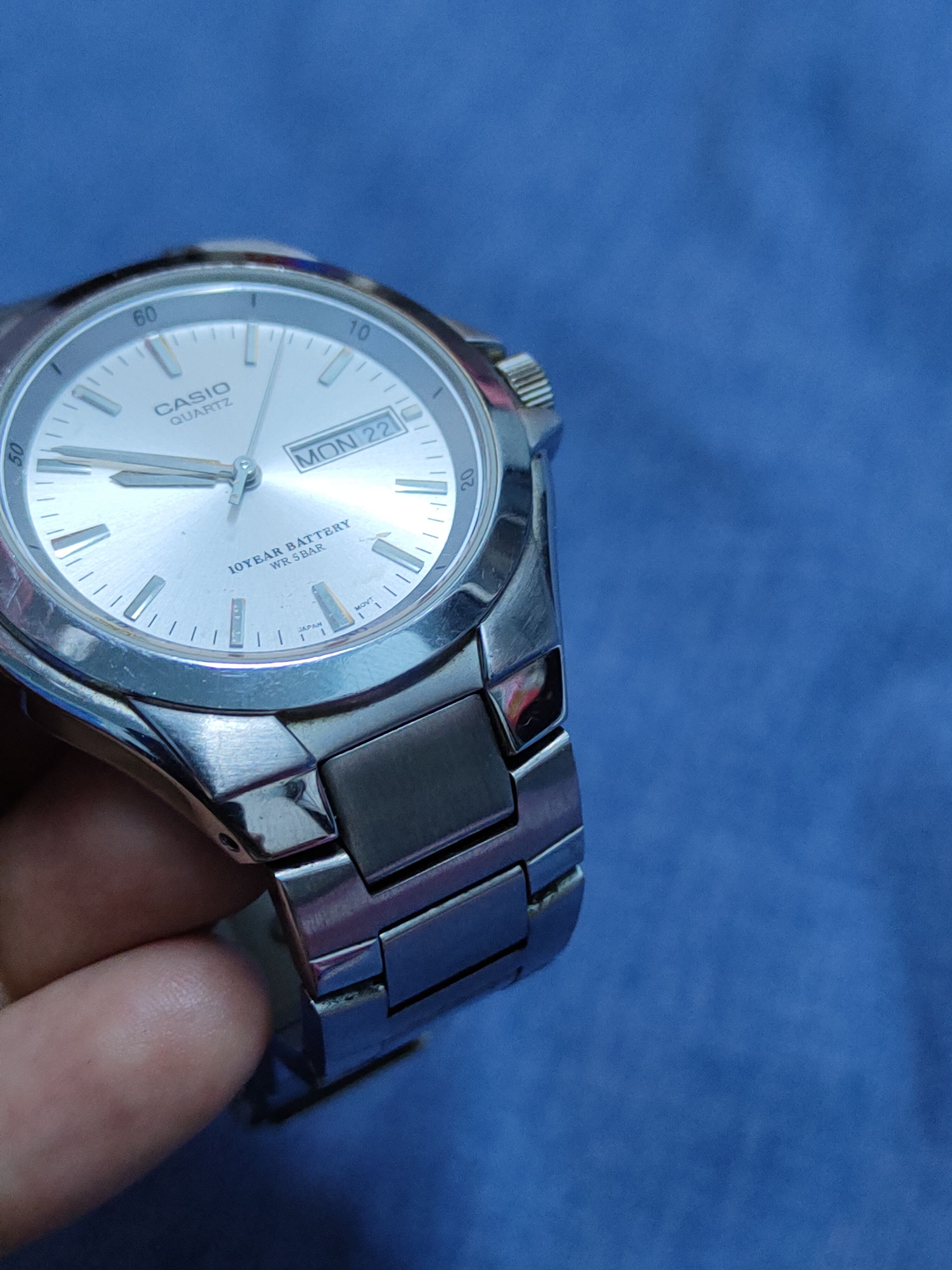 Casio Casio-Quartz Silver vintage Watch #J069S Size ONE SIZE - 5 Thumbnail