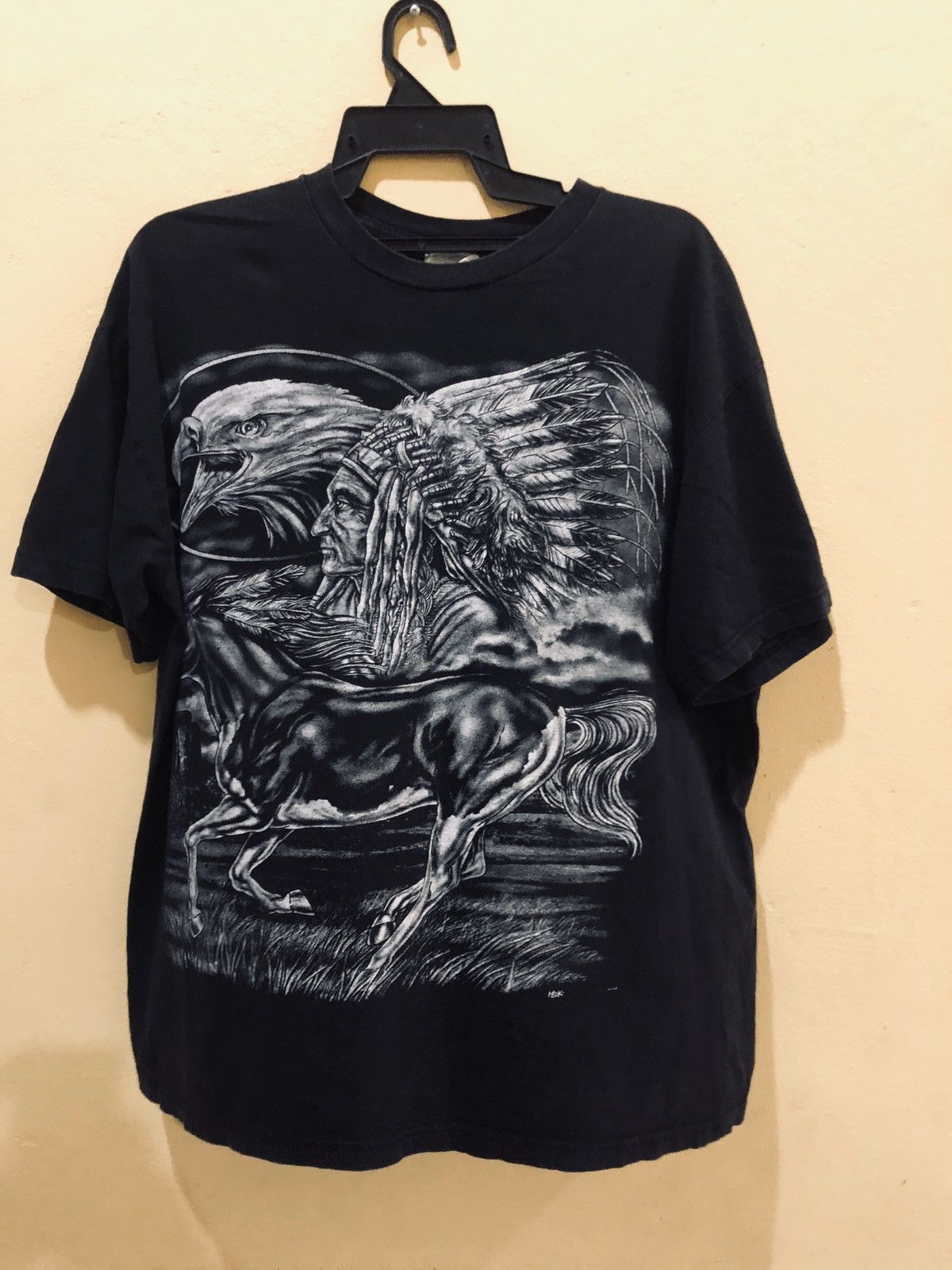 Native Acoustic Big Apache Logo T-shirt Size US XL / EU 56 / 4 - 1 Thumbnail
