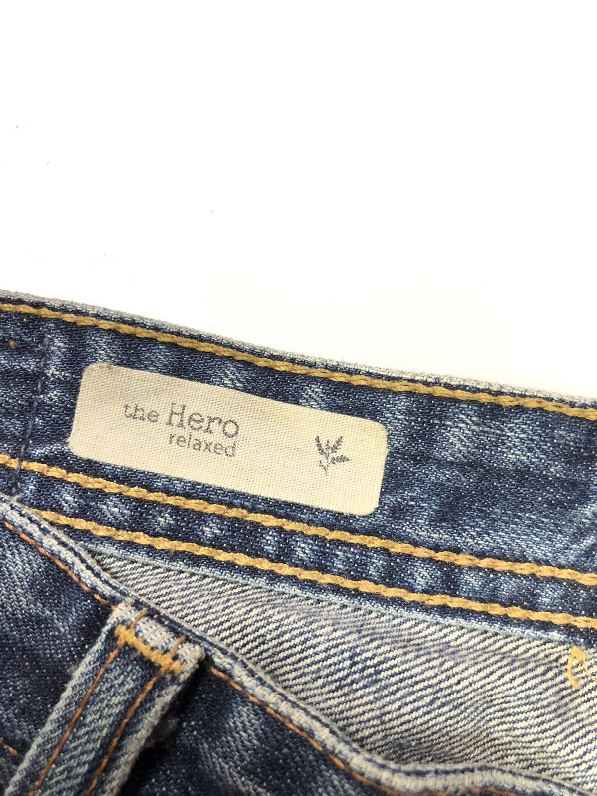AG Adriano Goldschmied × Designer ADRIANO GOLDSCHMIED DISSTRESSED BLUE WASH DENIM Size US 32 / EU 48 - 10 Thumbnail