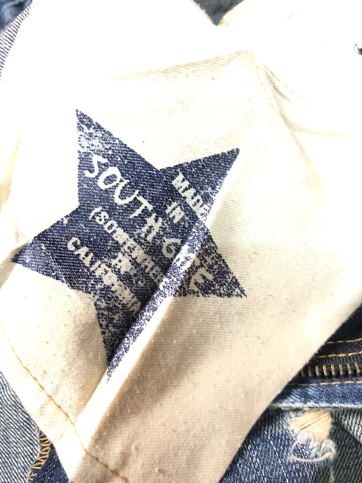 AG Adriano Goldschmied × Designer ADRIANO GOLDSCHMIED DISSTRESSED BLUE WASH DENIM Size US 32 / EU 48 - 13 Thumbnail
