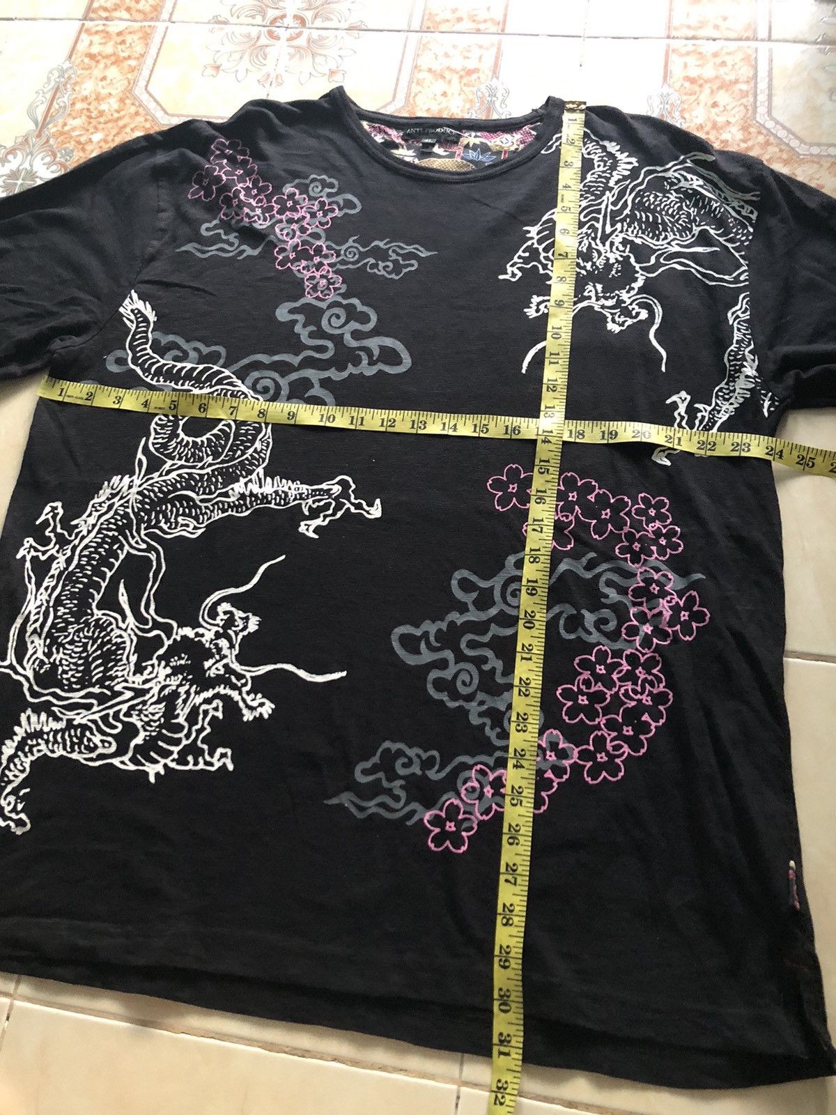 Japanese Brand × Vintage VINTAGE ANTI-PRODUCE BIG DRAGON YAKUZA GANG SUKAJAN SHIRT Size US XL / EU 56 / 4 - 10 Thumbnail