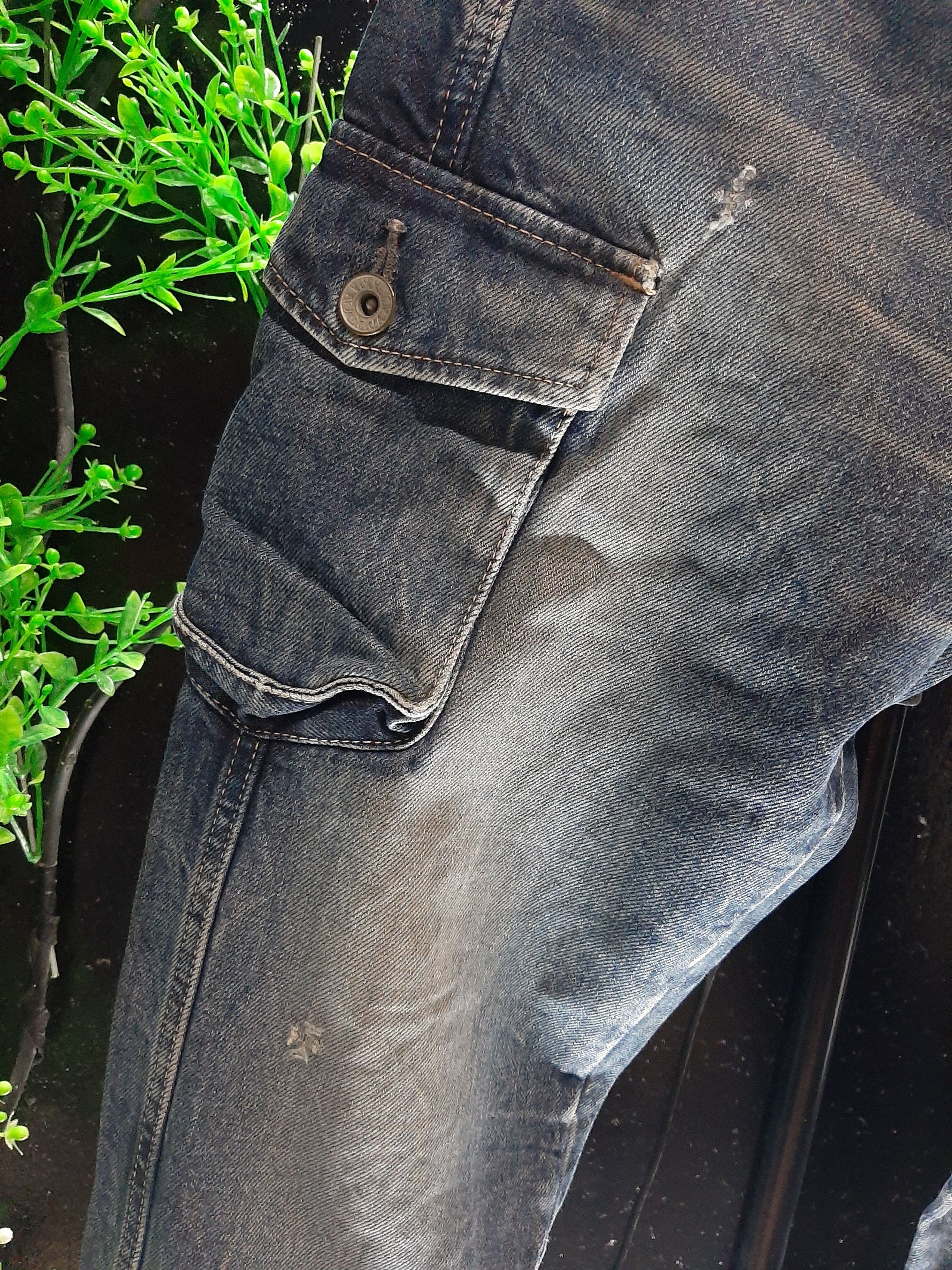 Blue Blue Japan BLUE JAPAN 🇯🇵 DISTRESED SIDE POCKET CARGO DENIM STYLE Size US 30 / EU 46 - 2 Thumbnail