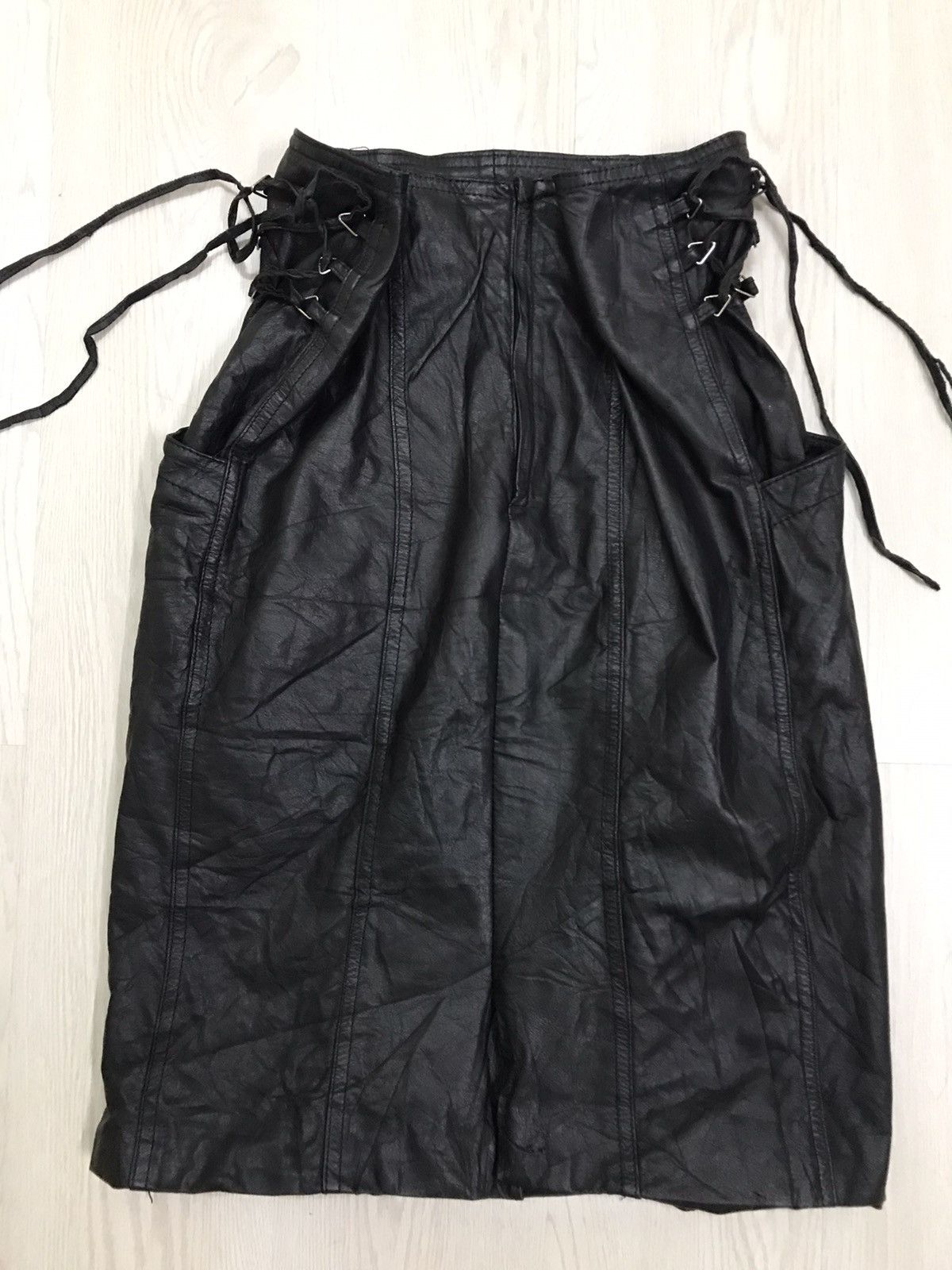Designer × Leather × Vintage 💥RARE💥 Vintage Leather Skirt Punk Style Balenciaga Size 26" / US 2 / IT 38 - 1 Thumbnail