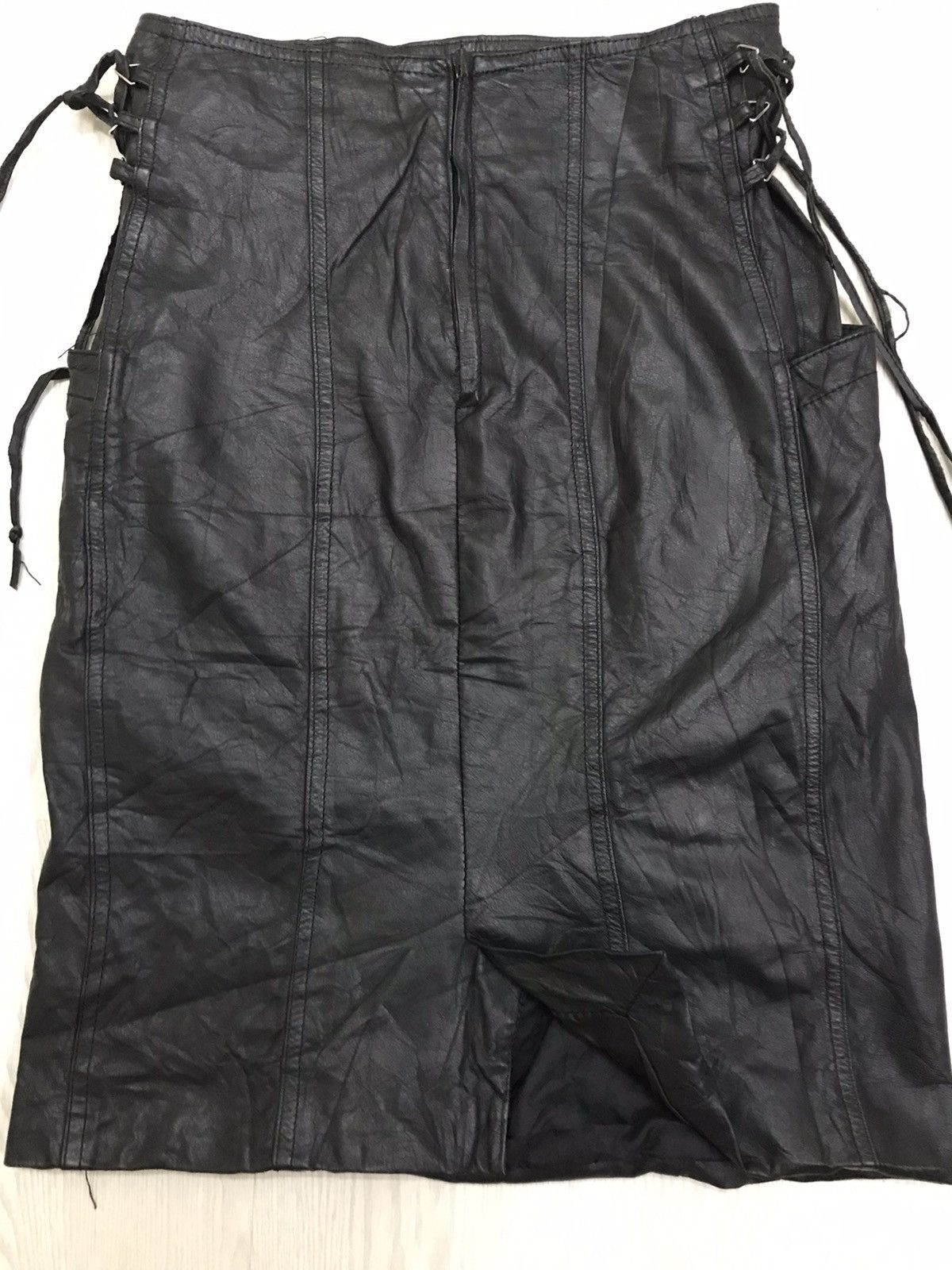 Designer × Leather × Vintage 💥RARE💥 Vintage Leather Skirt Punk Style Balenciaga Size 26" / US 2 / IT 38 - 8 Thumbnail