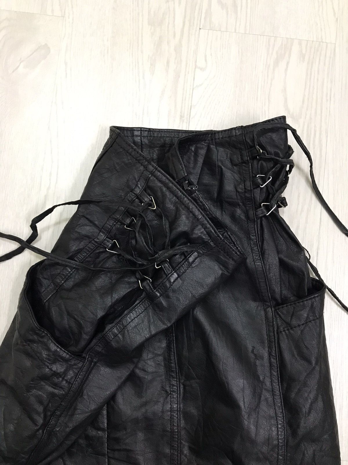 Designer × Leather × Vintage 💥RARE💥 Vintage Leather Skirt Punk Style Balenciaga Size 26" / US 2 / IT 38 - 10 Thumbnail