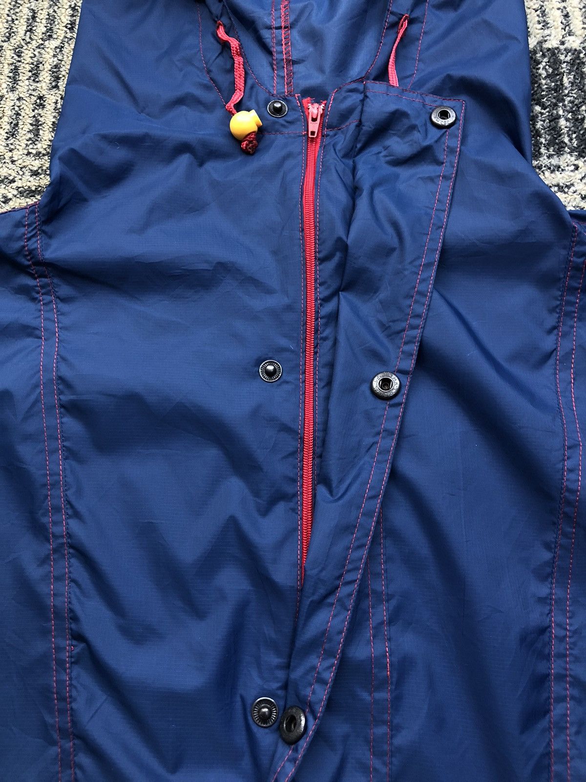 Vintage Vintage Fiorucci Italy Raincoat/Poncho Jacket Size US XXL / EU 58 / 5 - 5 Thumbnail