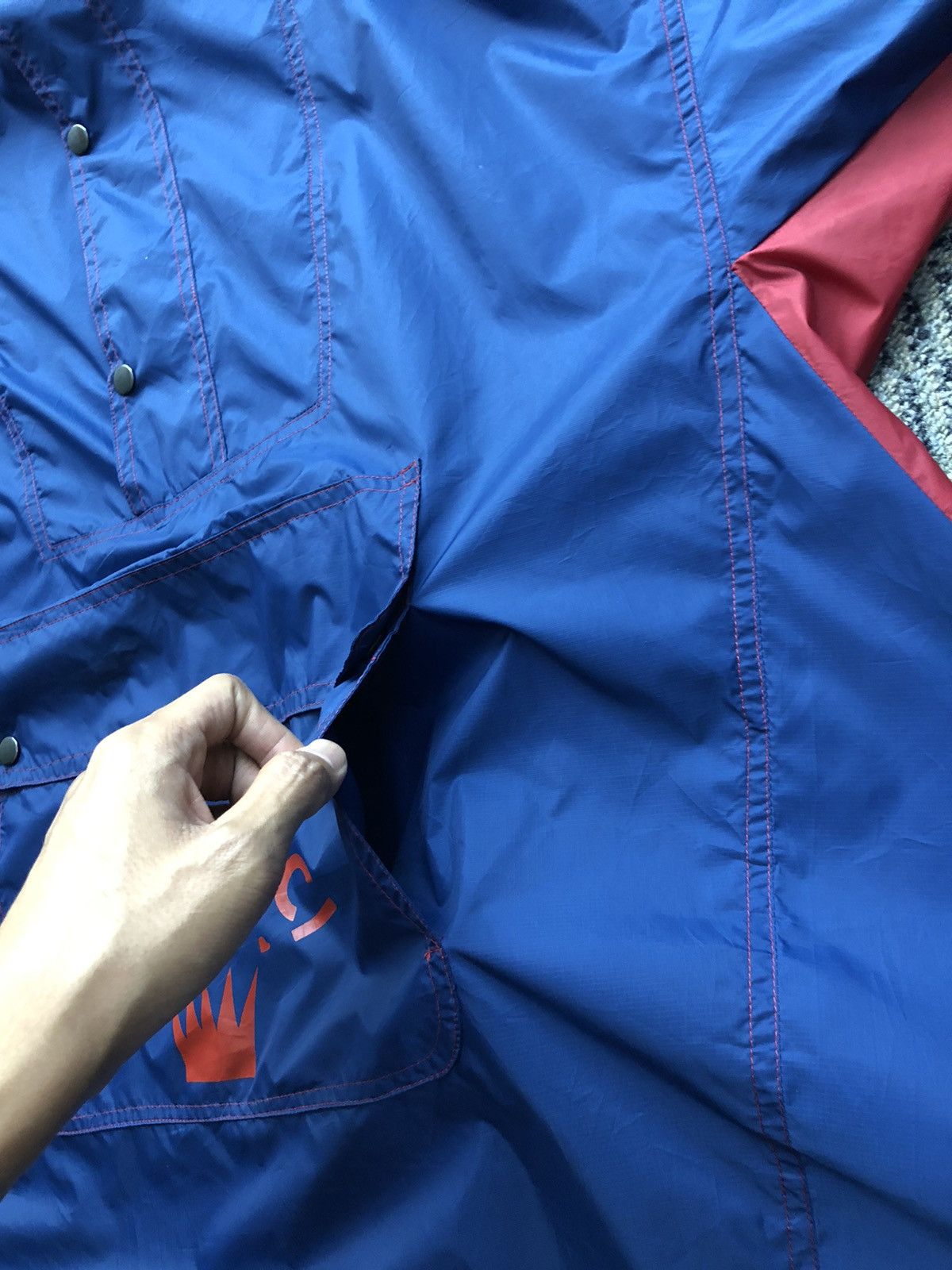 Vintage Vintage Fiorucci Italy Raincoat/Poncho Jacket Size US XXL / EU 58 / 5 - 8 Thumbnail