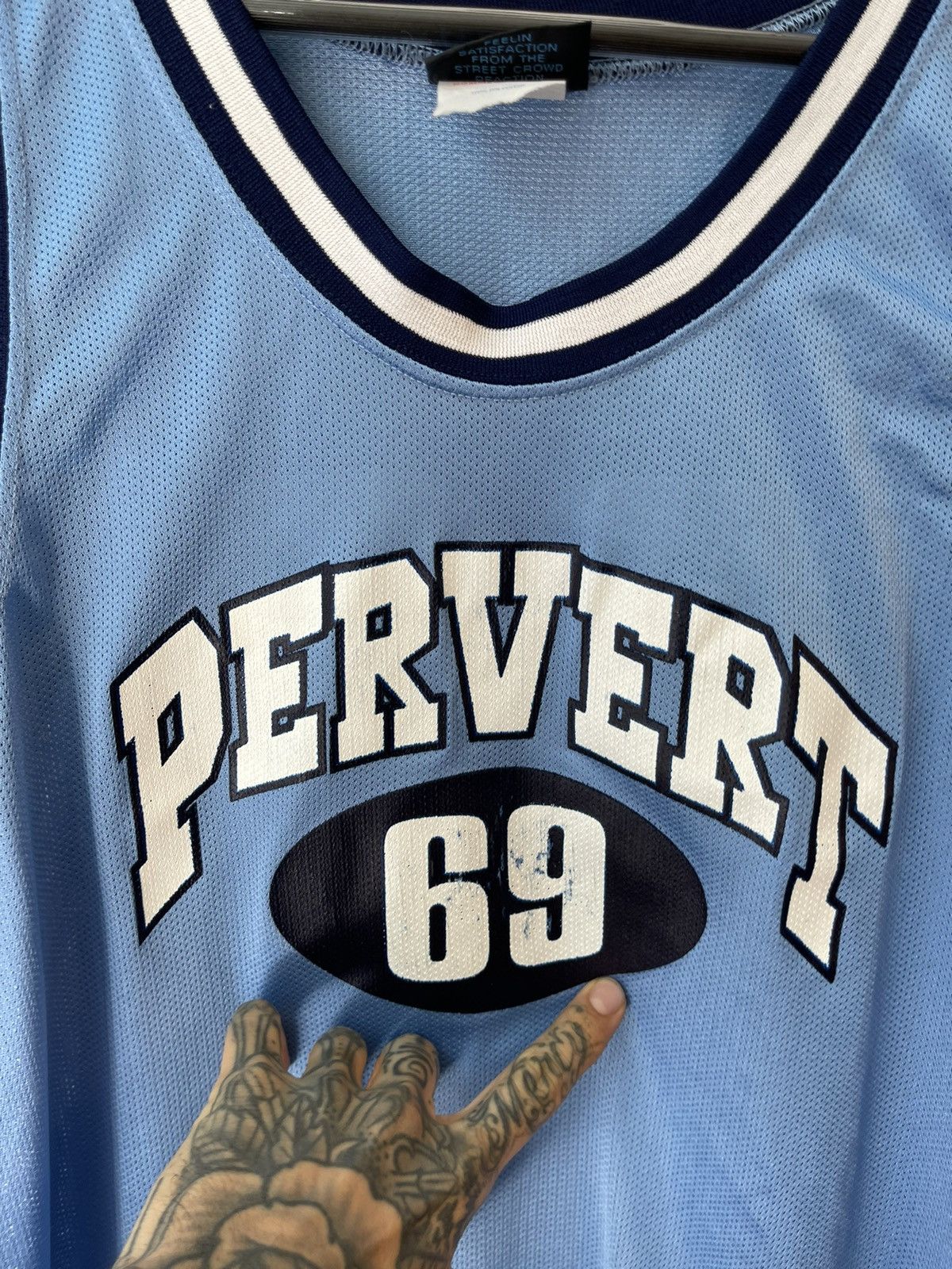 Pervert Vintage 90s PERVERT Pornstar Porn Jersey 69 Tank Top Shirt Size US XL / EU 56 / 4 - 3 Thumbnail