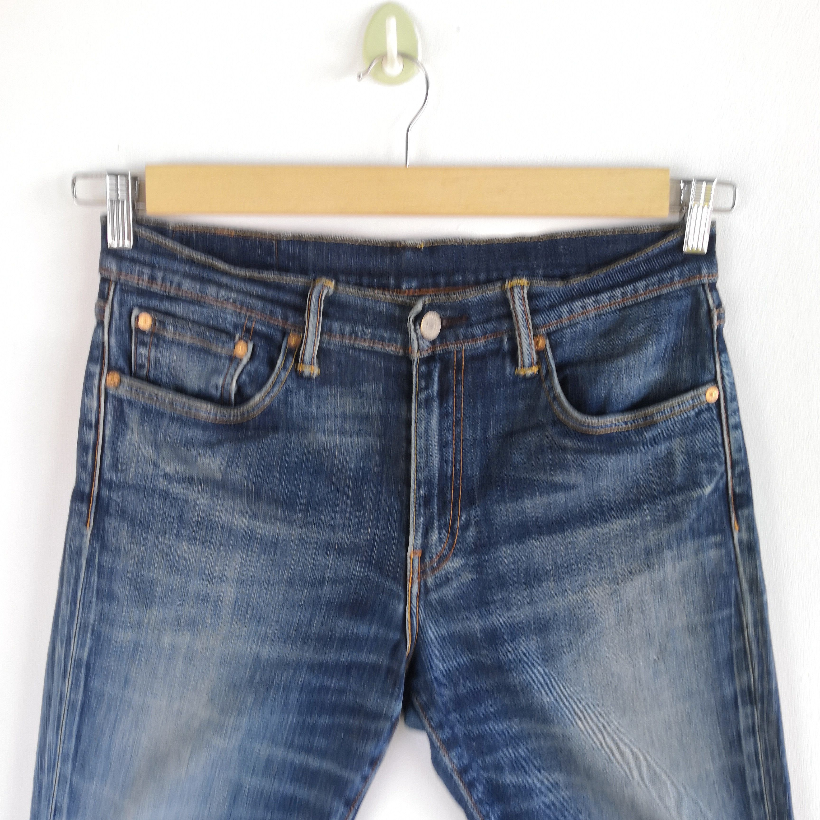 Levi's Vintage LVC Y2K Levis Distressed Jeans Levi's Faded Denim Size US 32 / EU 48 - 3 Thumbnail