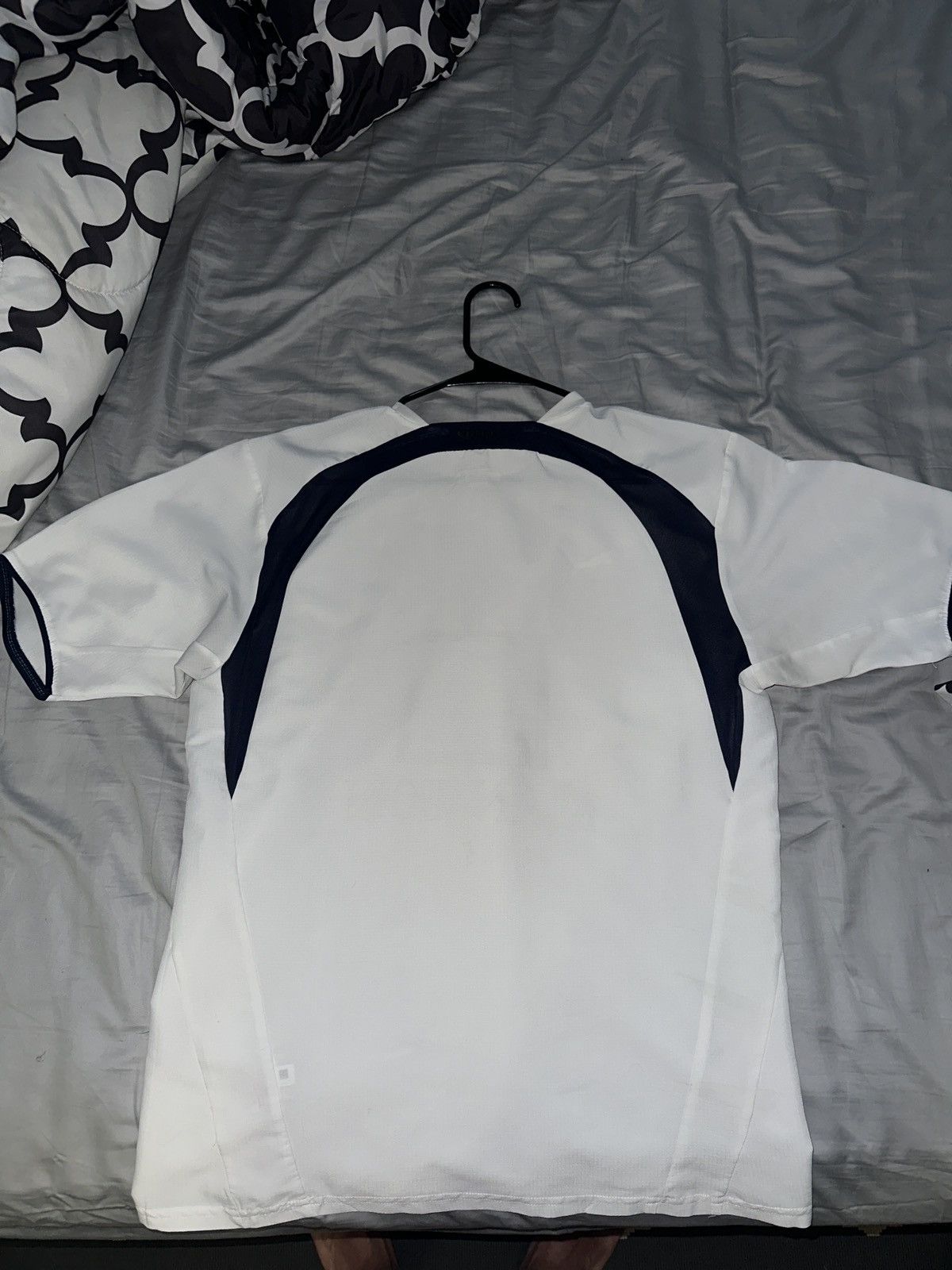 Puma Tottenham Home Jersey Mansion Size US M / EU 48-50 / 2 - 6 Thumbnail