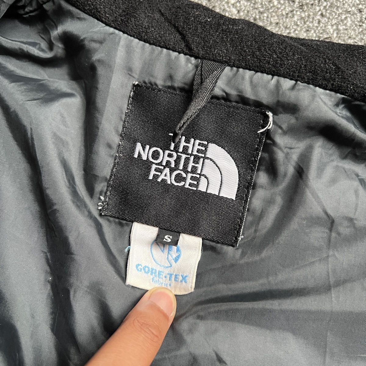 The North Face The North Face Gore-Tex® Mountain Light Parka Size US S / EU 44-46 / 1 - 19 Thumbnail