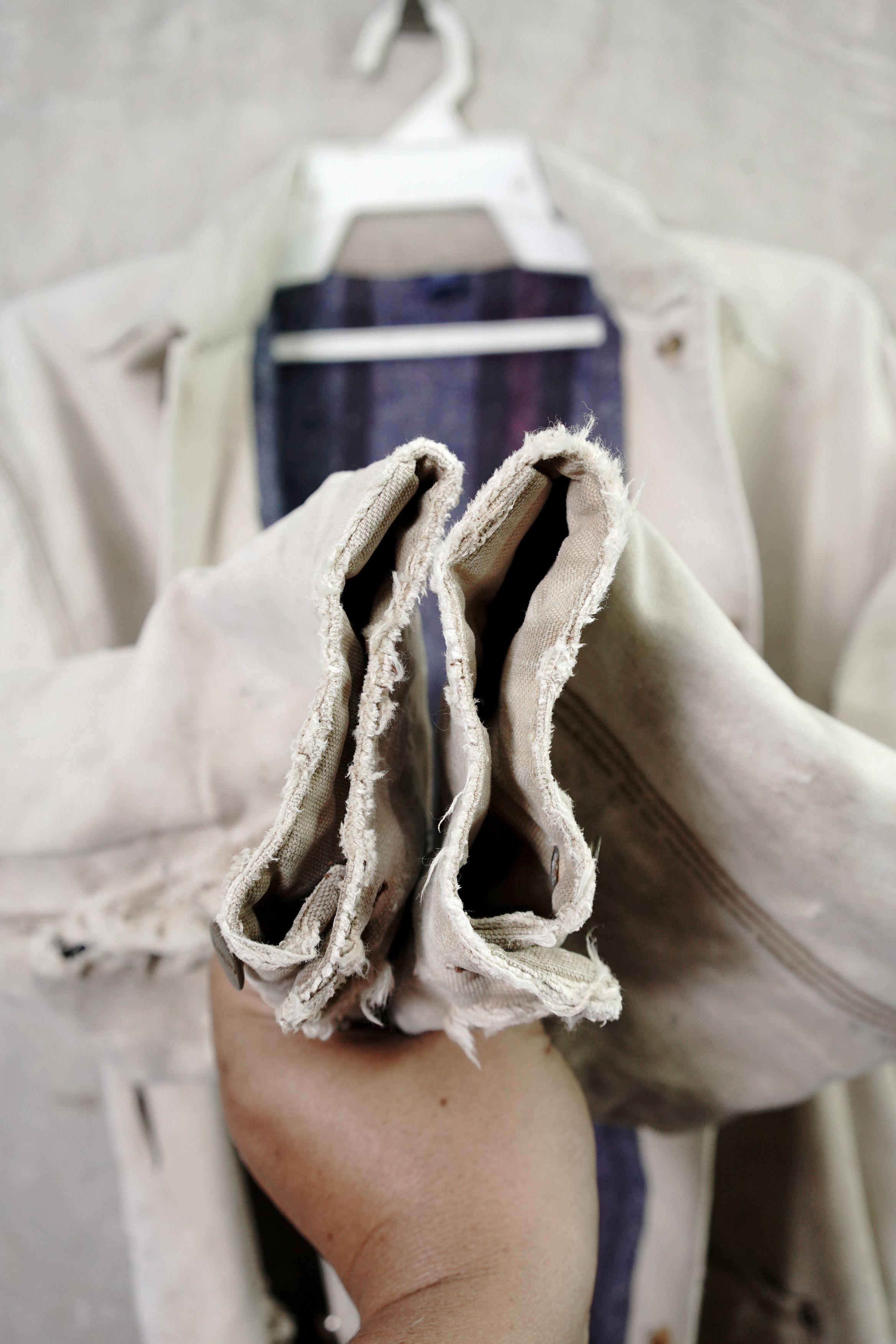 Carhartt × Vintage Vintage Blanket Lined Carhartt Jacket, Faded & Thrashed Size US L / EU 52-54 / 3 - 9 Thumbnail