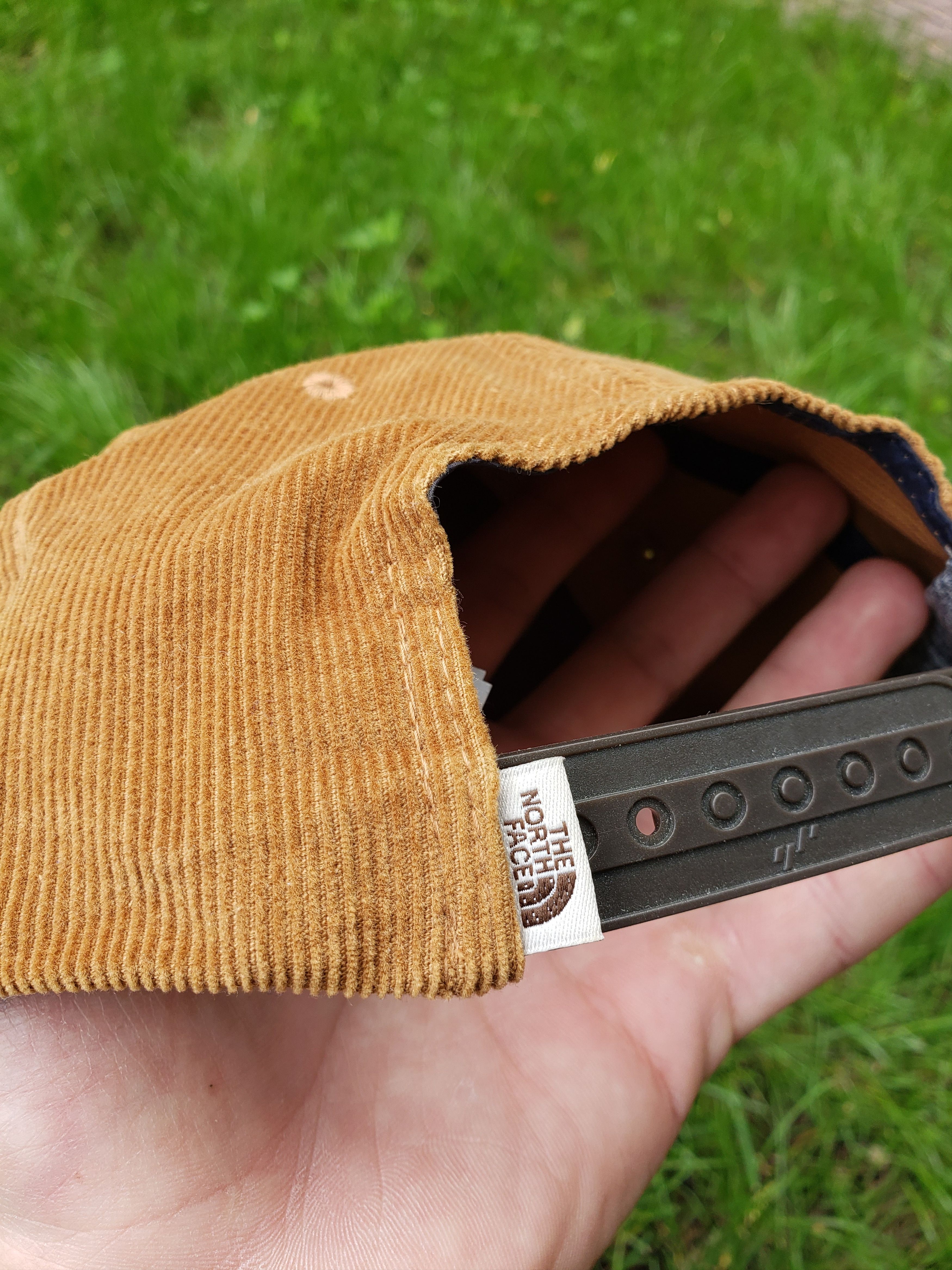 Other Rare The north face velvet hat Size ONE SIZE - 4 Thumbnail