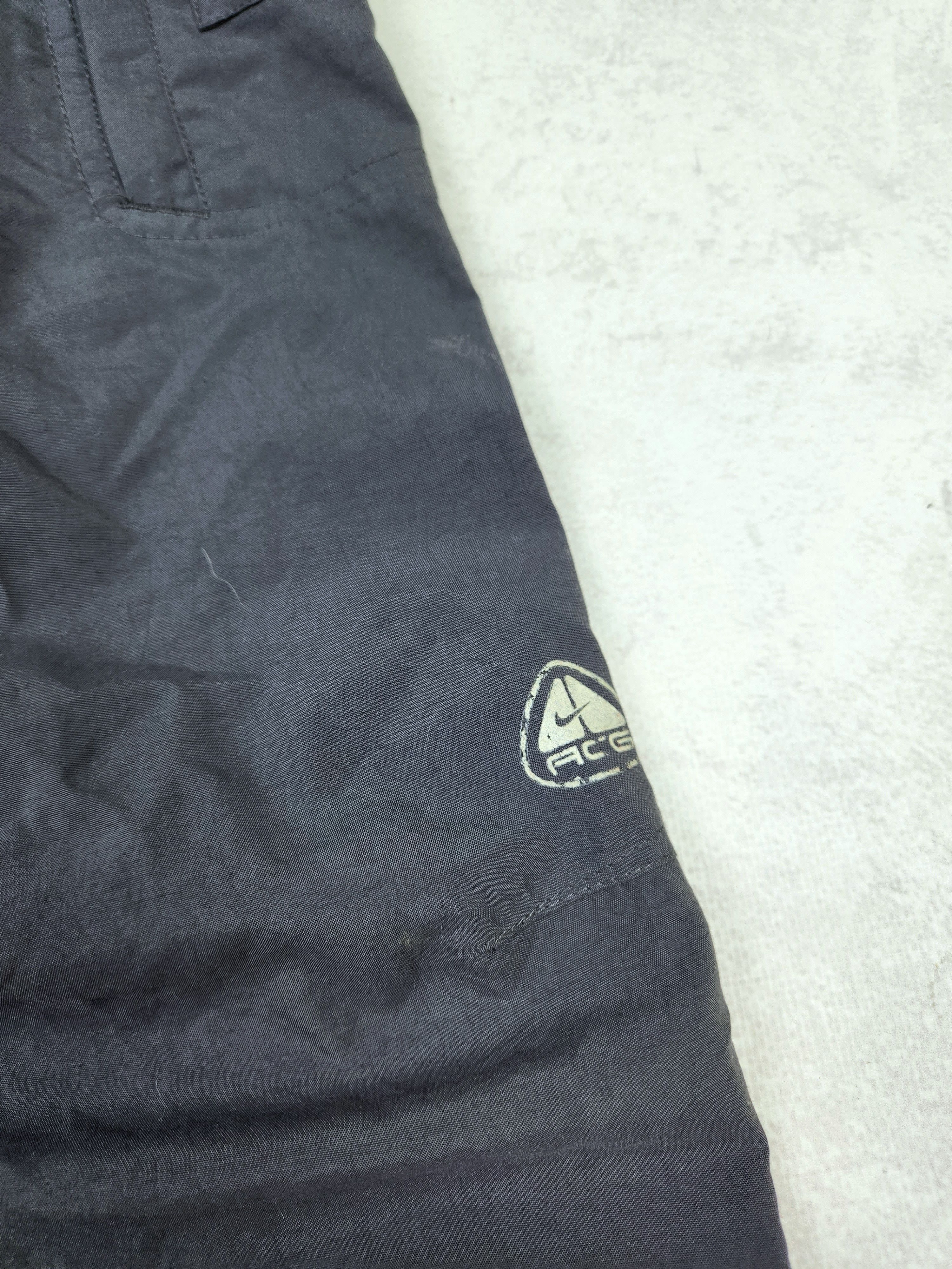 Nike Vintage y2k nike acg cargo pants wmns S Size 28" / US 6 / IT 42 - 8 Thumbnail