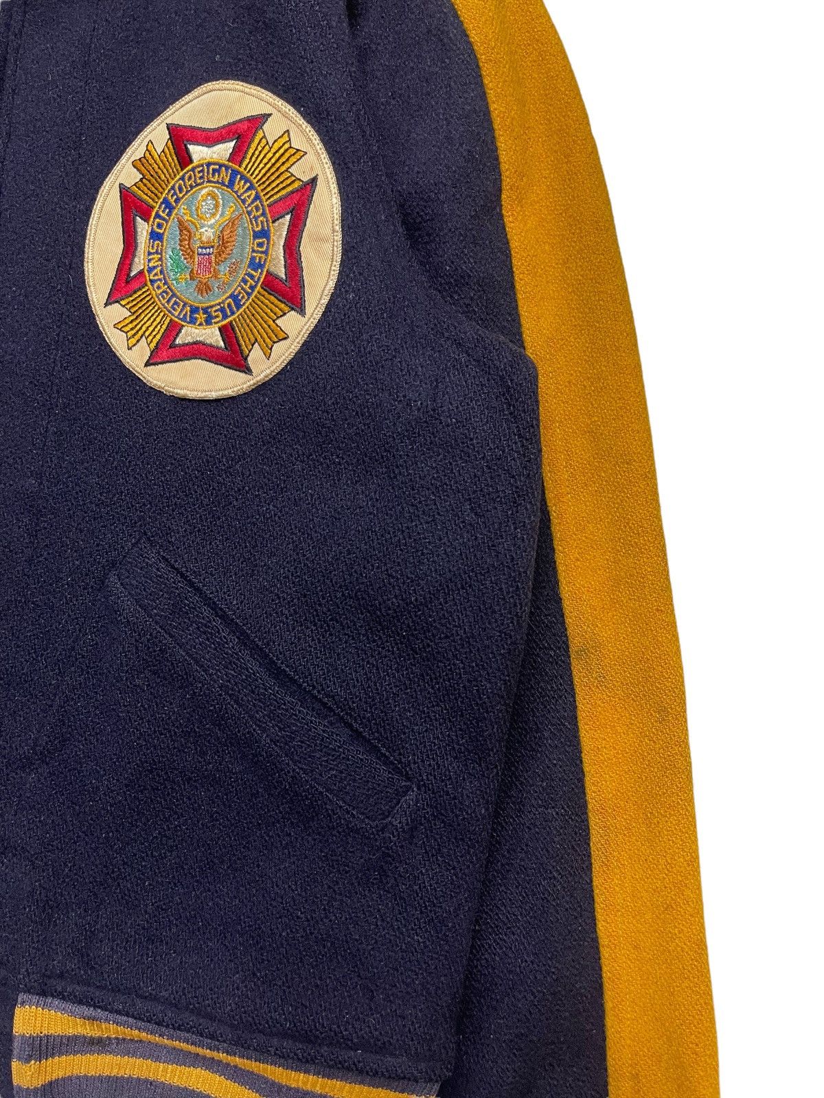 Vintage Vintage 50s Champions Running Man Distressed Varsity Jacket Size US M / EU 48-50 / 2 - 9 Thumbnail