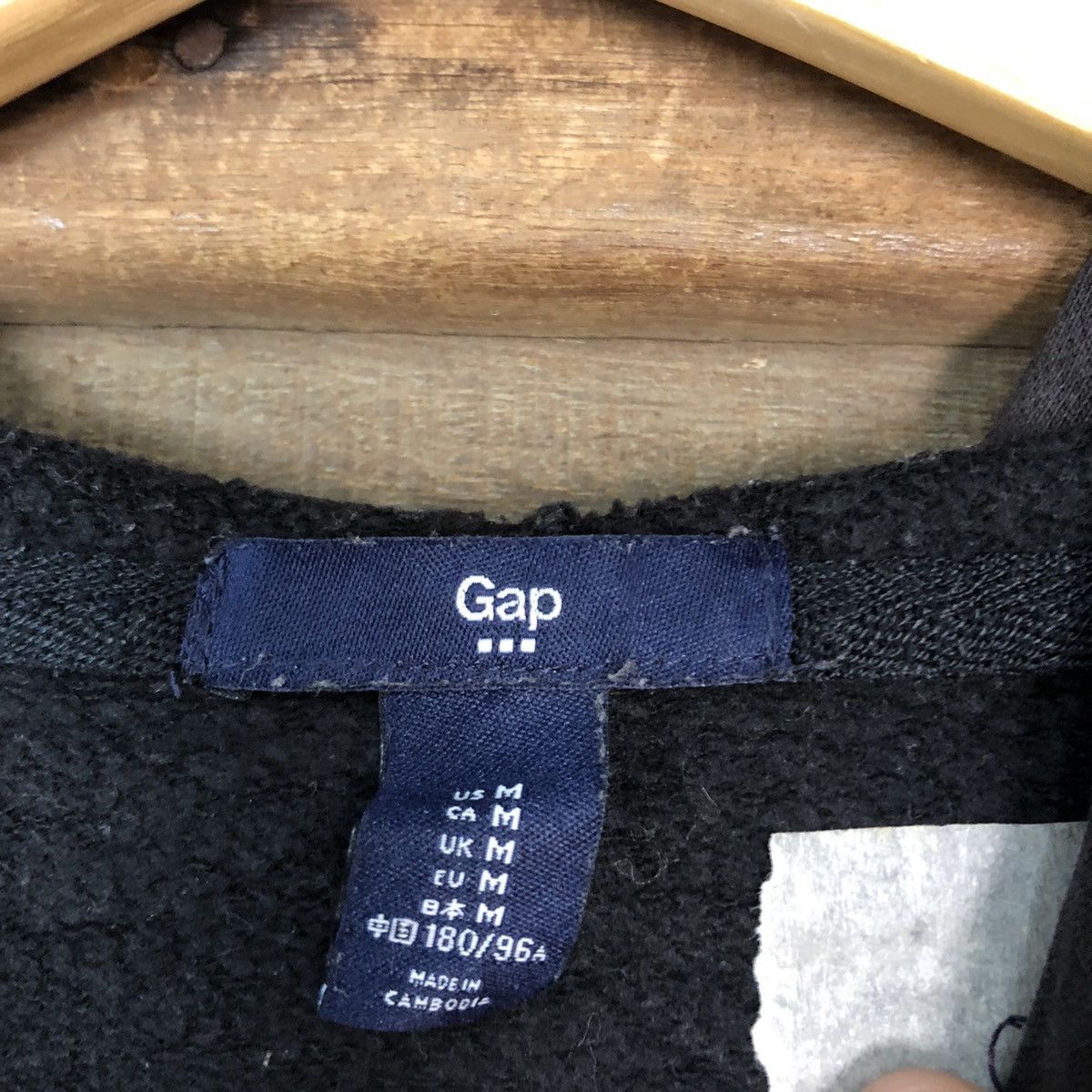 Gap Gap Black Hoodies sweatshirt #032B Size US M / EU 48-50 / 2 - 11 Thumbnail