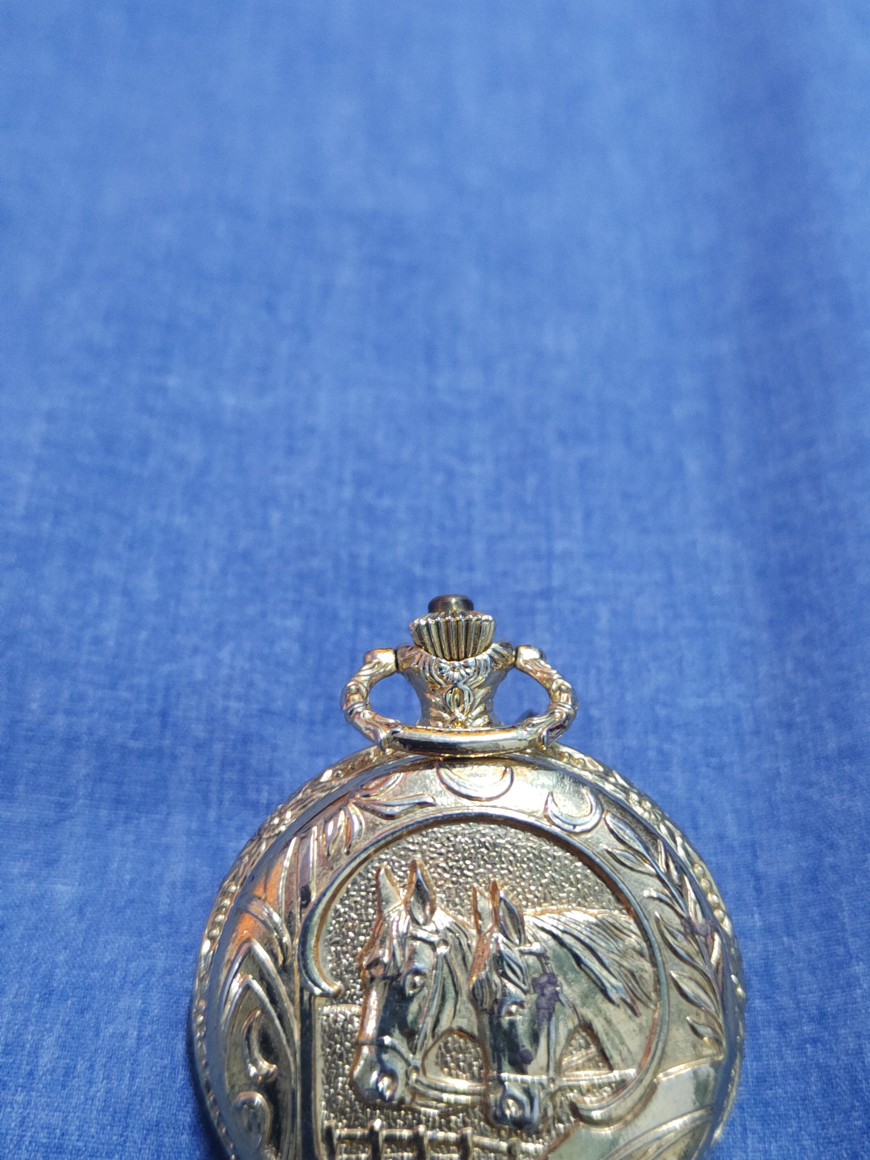 Vintage Stoneroad Analog Antimagnetic Horses Pocket Watch #J040S Size ONE SIZE - 6 Thumbnail