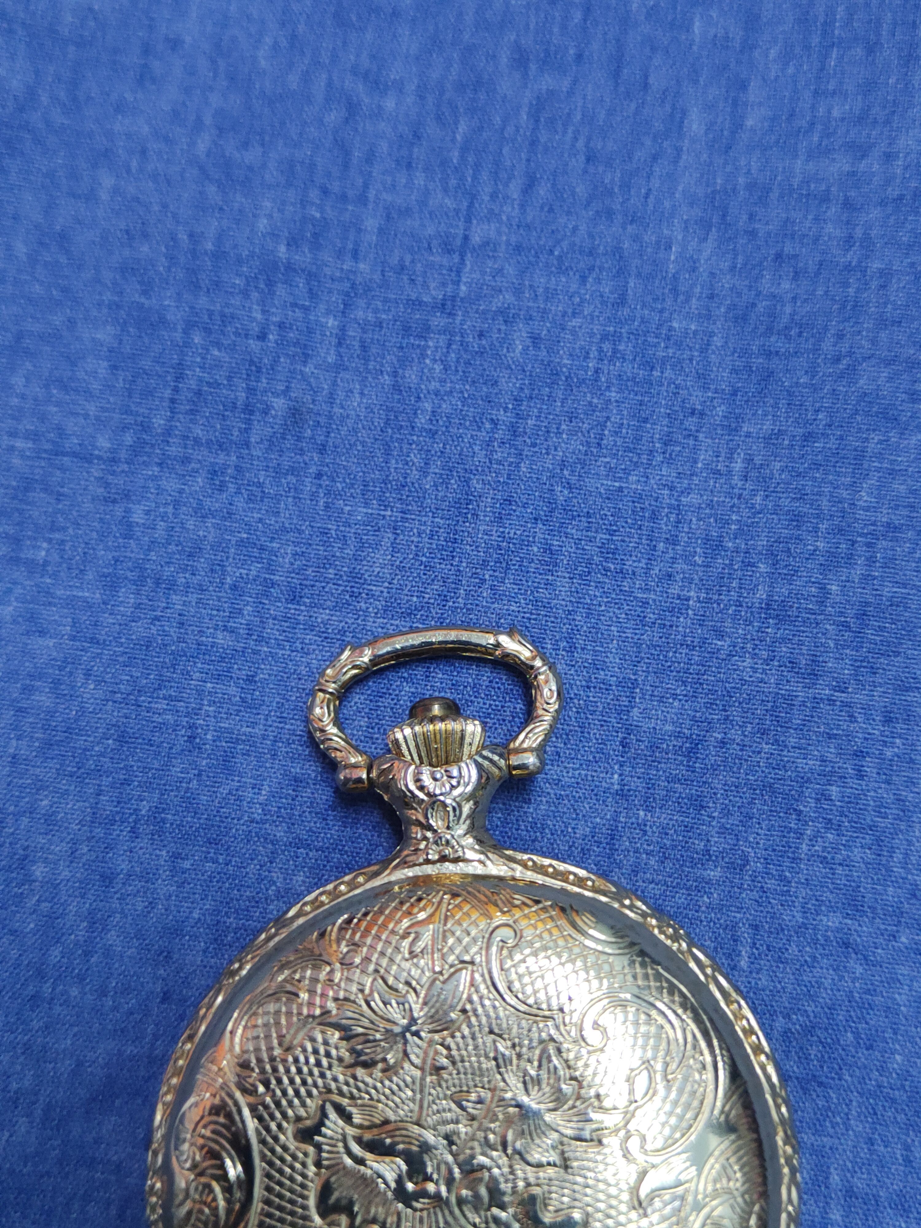 Vintage Stoneroad Analog Antimagnetic Horses Pocket Watch #J040S Size ONE SIZE - 13 Thumbnail