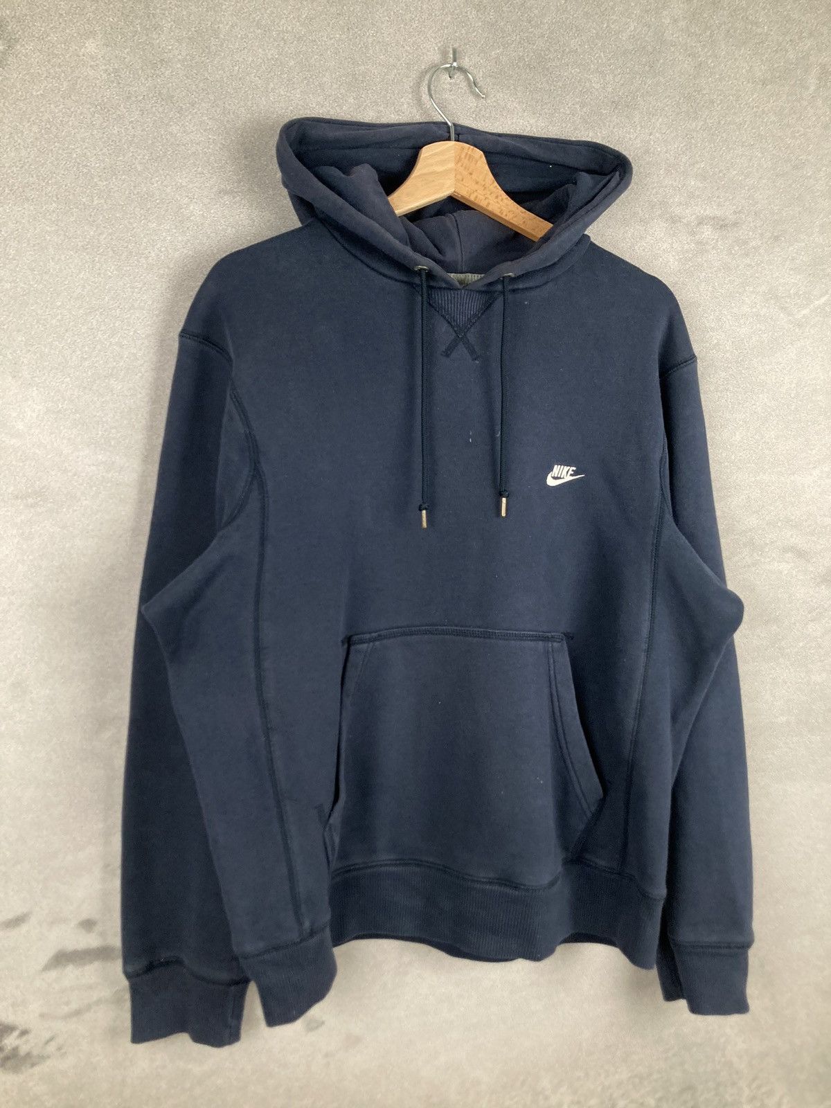 Nike Vintage Nike Y2K Swoosh Hoodie Sweatshirt Retro Size US L / EU 52-54 / 3 - 5 Thumbnail