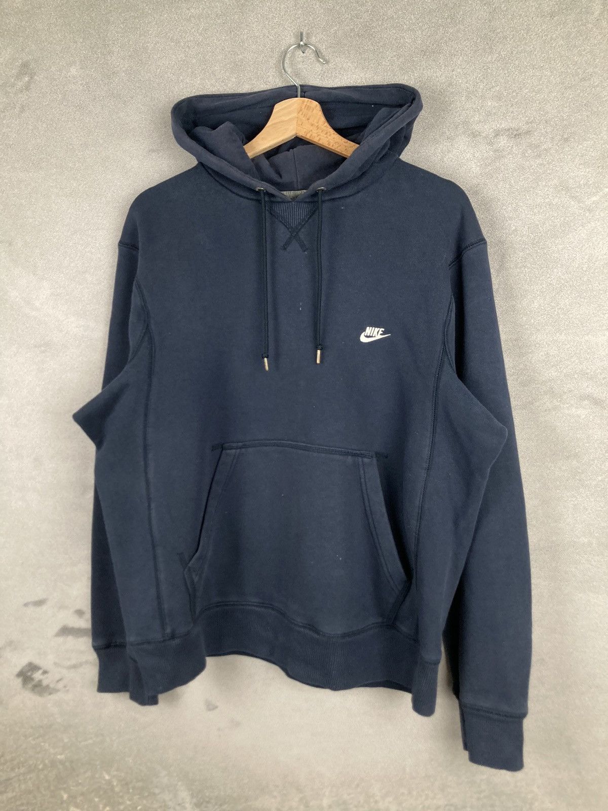Nike Vintage Nike Y2K Swoosh Hoodie Sweatshirt Retro Size US L / EU 52-54 / 3 - 2 Thumbnail