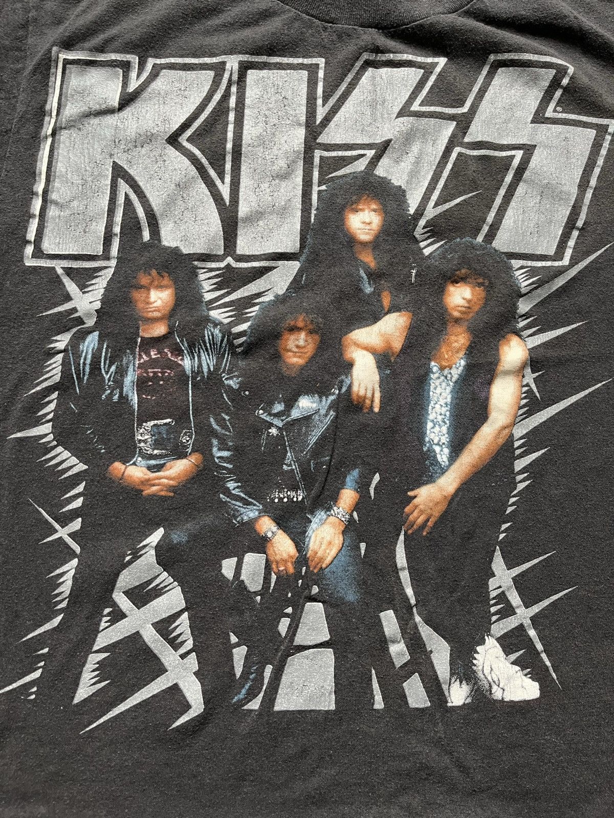 Vintage MEGA RARE 1990 Kiss 'Hot In The Shade World Tour' T-Shirt Size US L / EU 52-54 / 3 - 11 Thumbnail