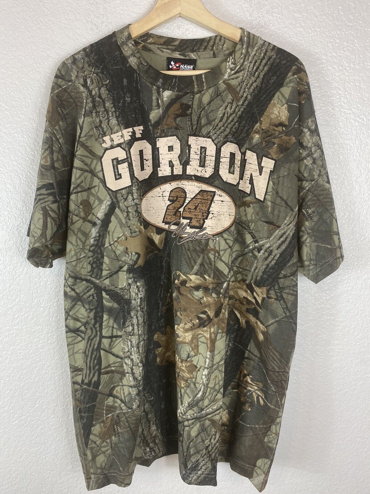 Vintage *RARE* Vintage Jeff Gordon #24 RealTree Camo Nascar T-Shirt Size US XL / EU 56 / 4 - 1 Thumbnail