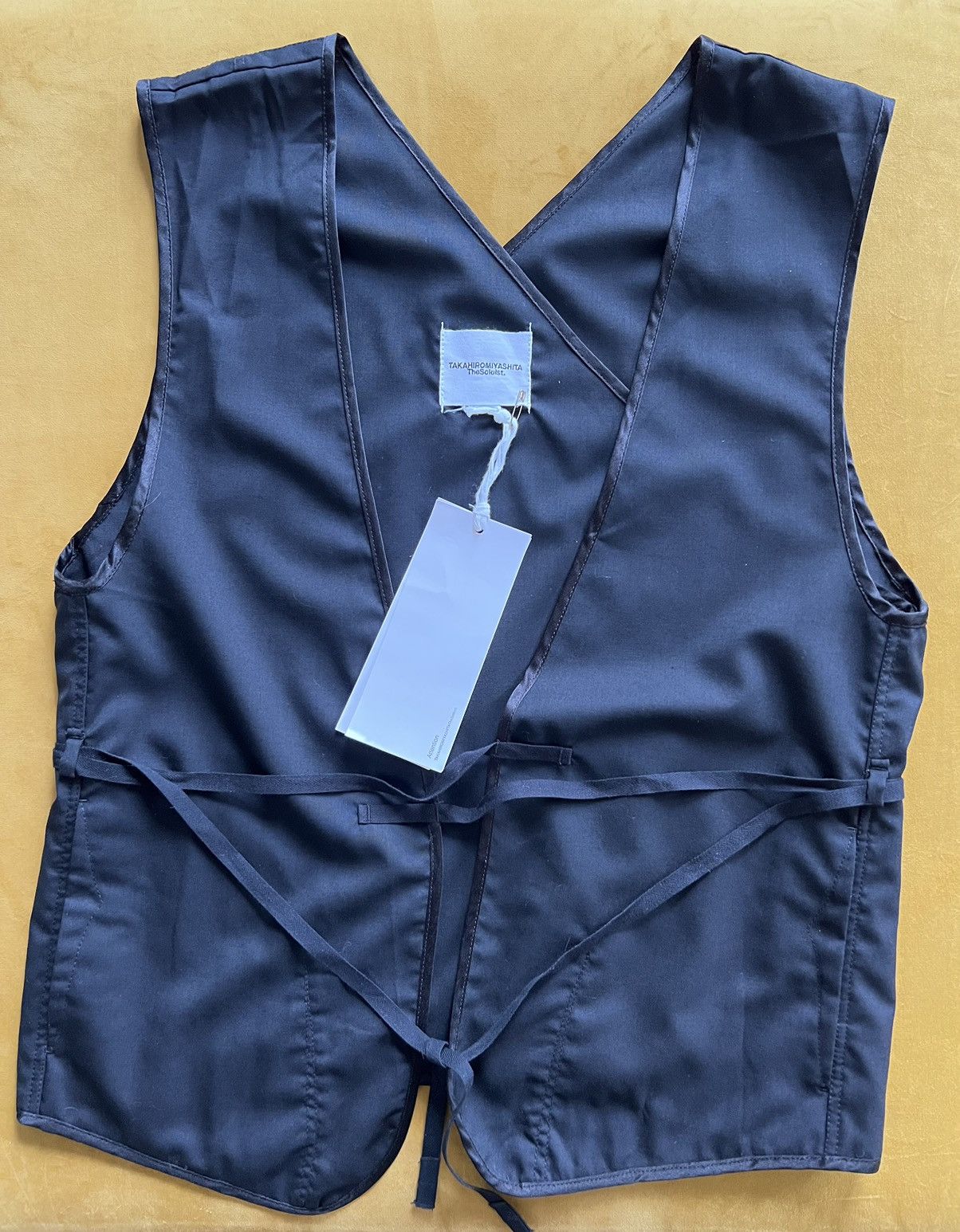 Takahiromiyashita The Soloist. Waistcoat, IT48 (tagged IT50), self-tie, made in Japan Size 38R - 2 Thumbnail