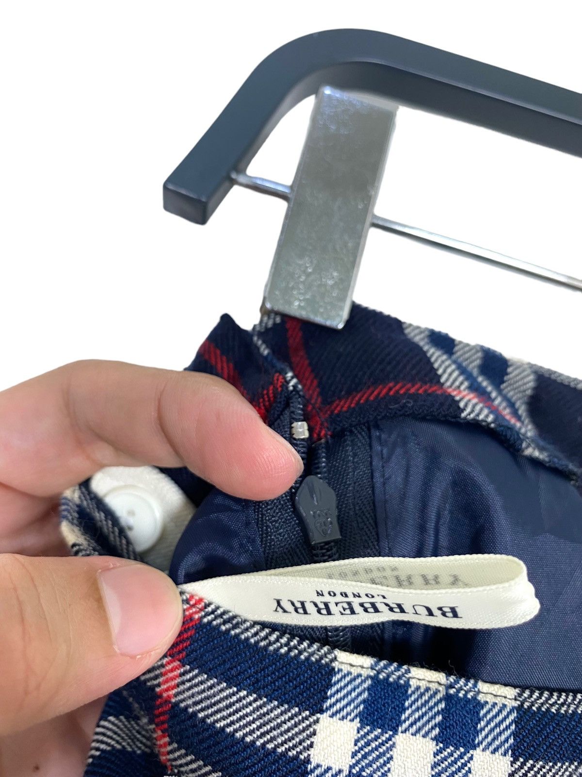 Burberry Rare‼️ Burberry London Mini Nova Check Skirt Made in Japan Size 24" / US 00 / IT 34 - 4 Thumbnail