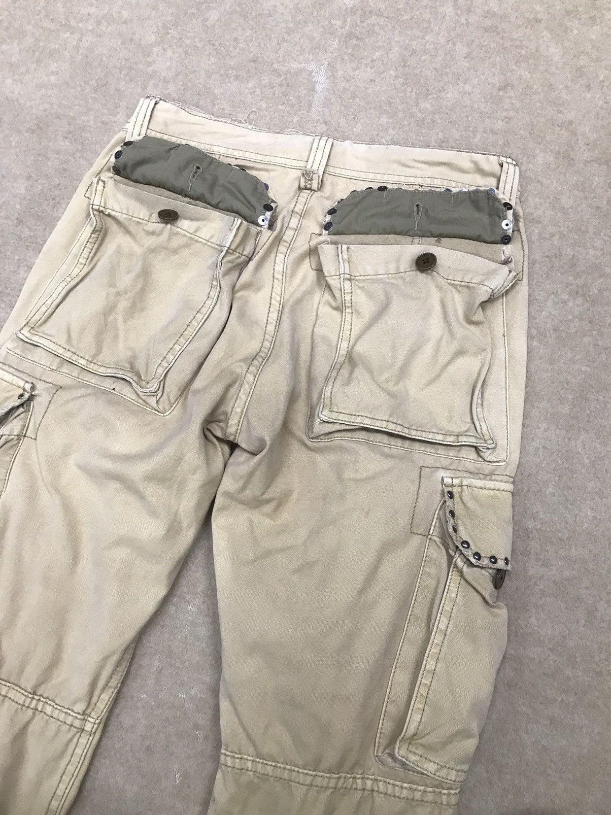 Japanese Brand Resterict 3D Multi Pocket Cargo Pants Size US 31 - 7 Thumbnail