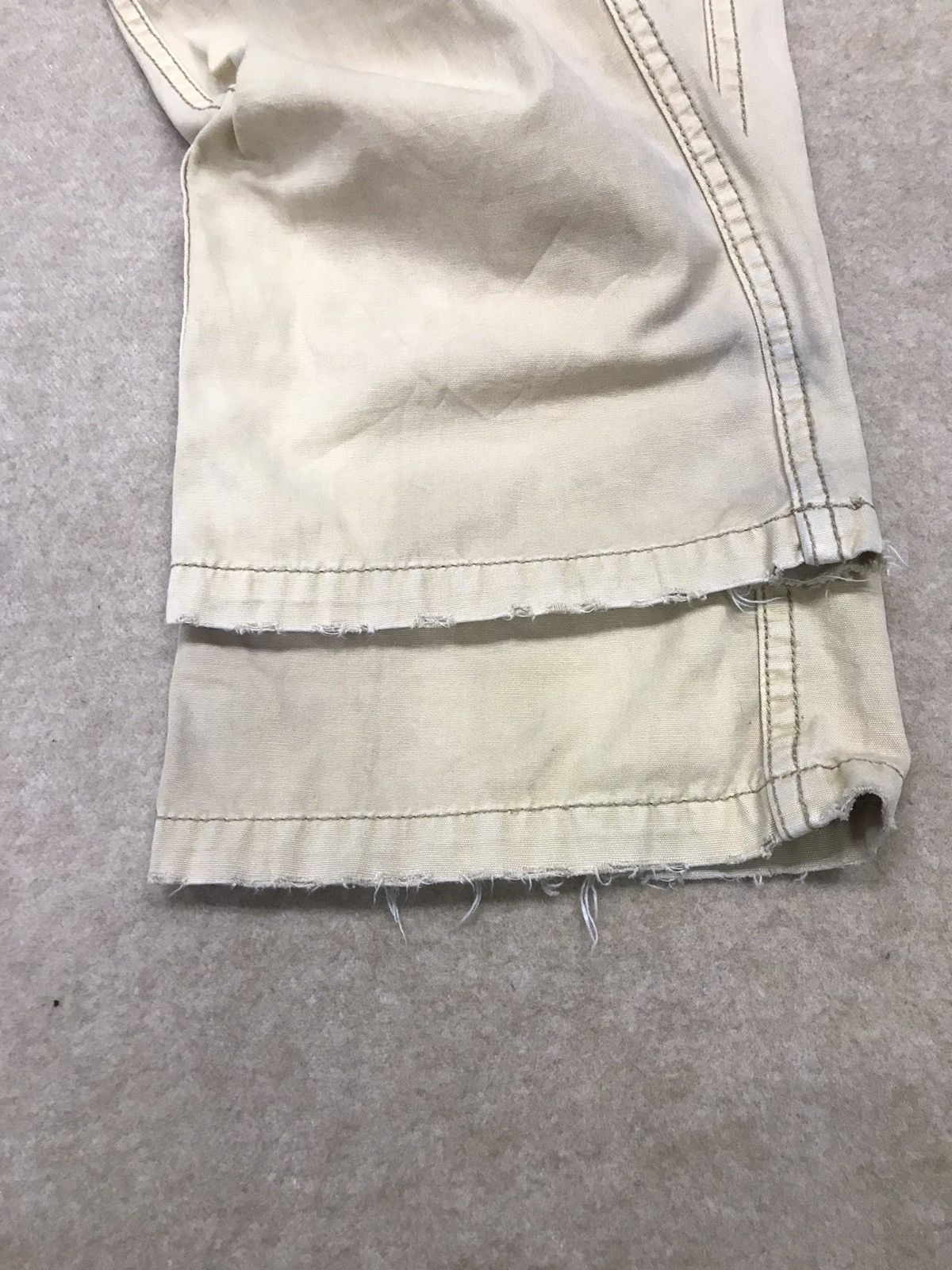 Japanese Brand Resterict 3D Multi Pocket Cargo Pants Size US 31 - 12 Thumbnail