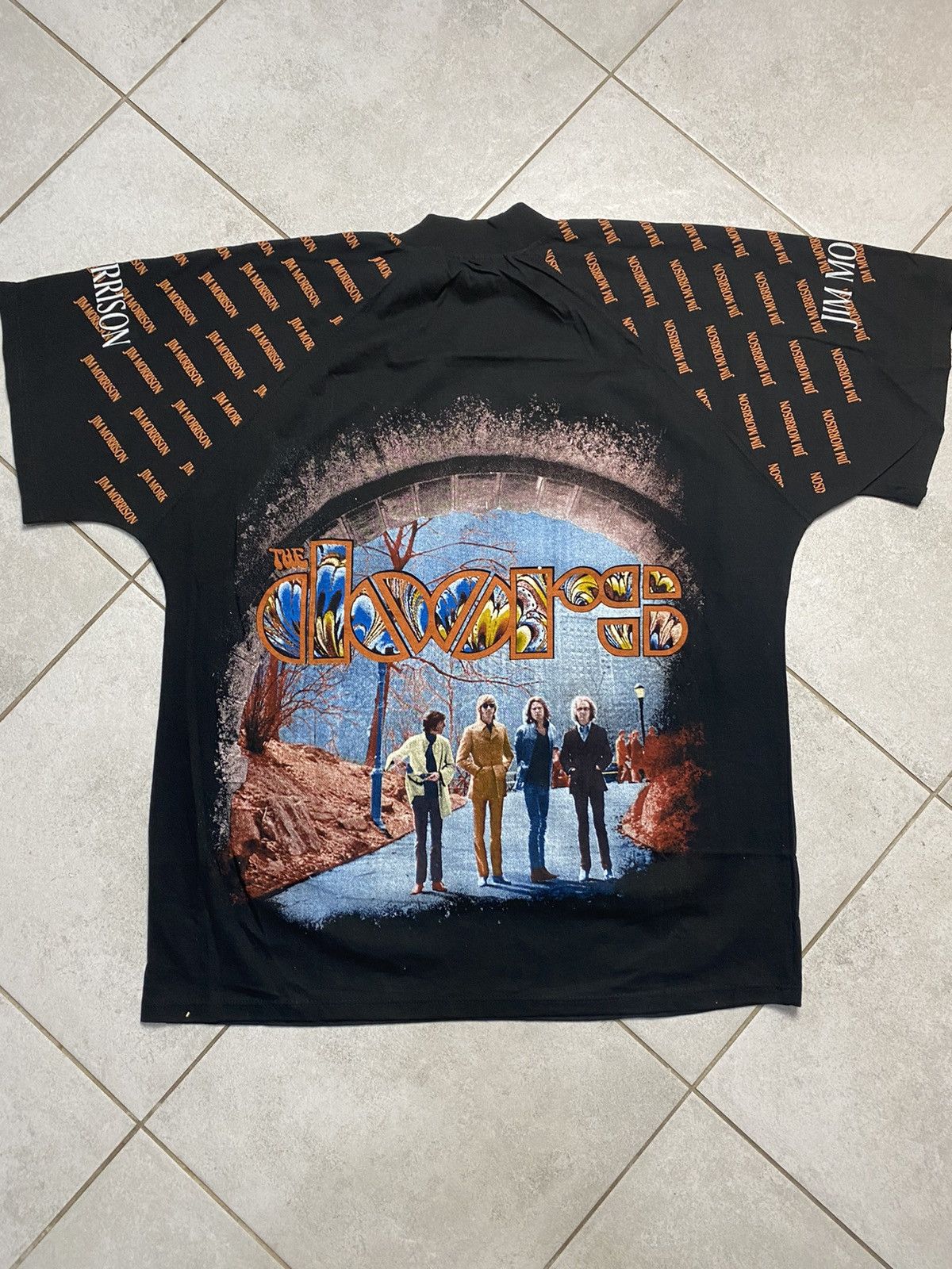 Band Tees Very Rare 90s The Doors Morisson Hotel Vintage Band Tshirt Size US XL / EU 56 / 4 - 2 Thumbnail