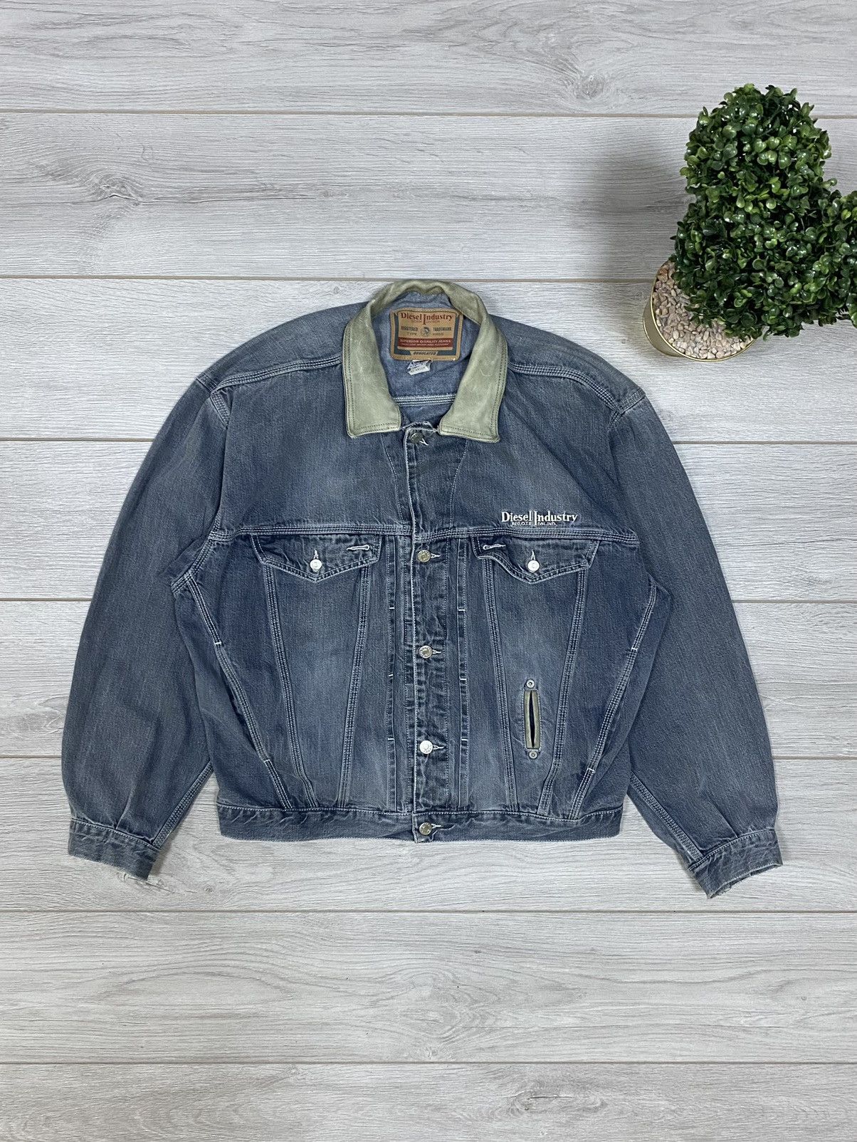 Diesel Diesel industry vintage denim jacket Italy Size US L / EU 52-54 / 3 - 1 Thumbnail
