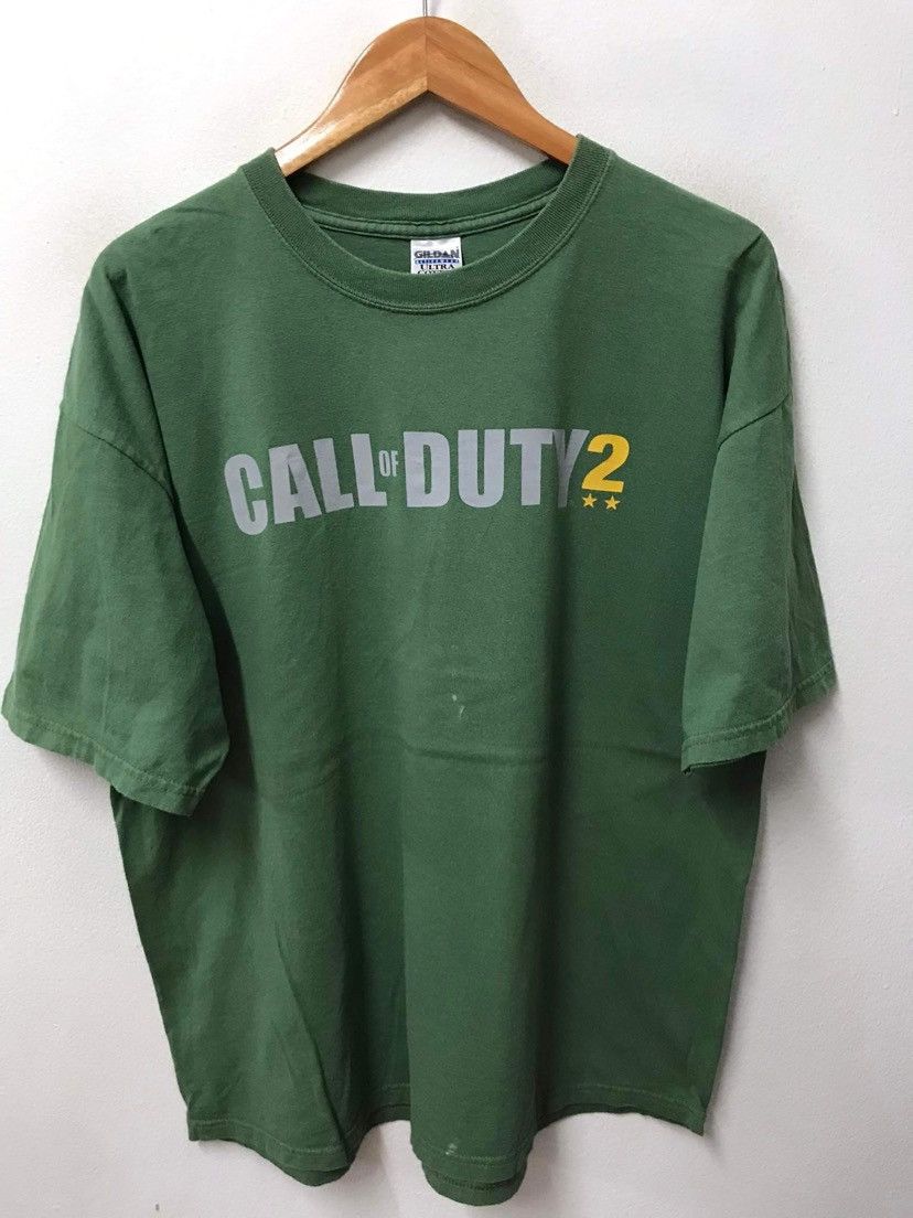 Pre-owned Anima X Exclusive Game Vintage Call Of Duty 2 Game Promo T-shirt In Green