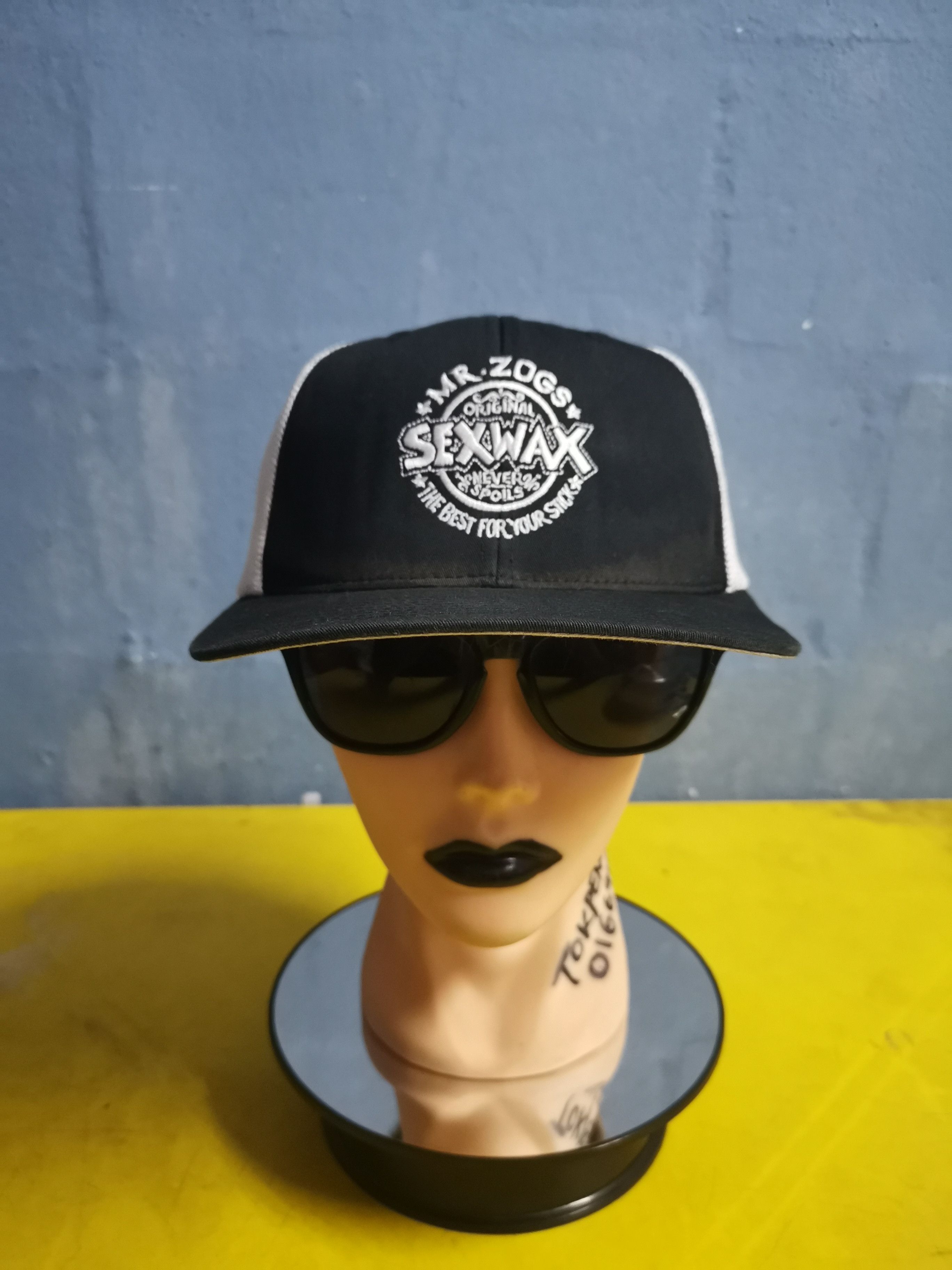 Yupong Mr. Zogs SEX WAX '' The Best For Your Stick'' Hat Size ONE SIZE - 1 Thumbnail